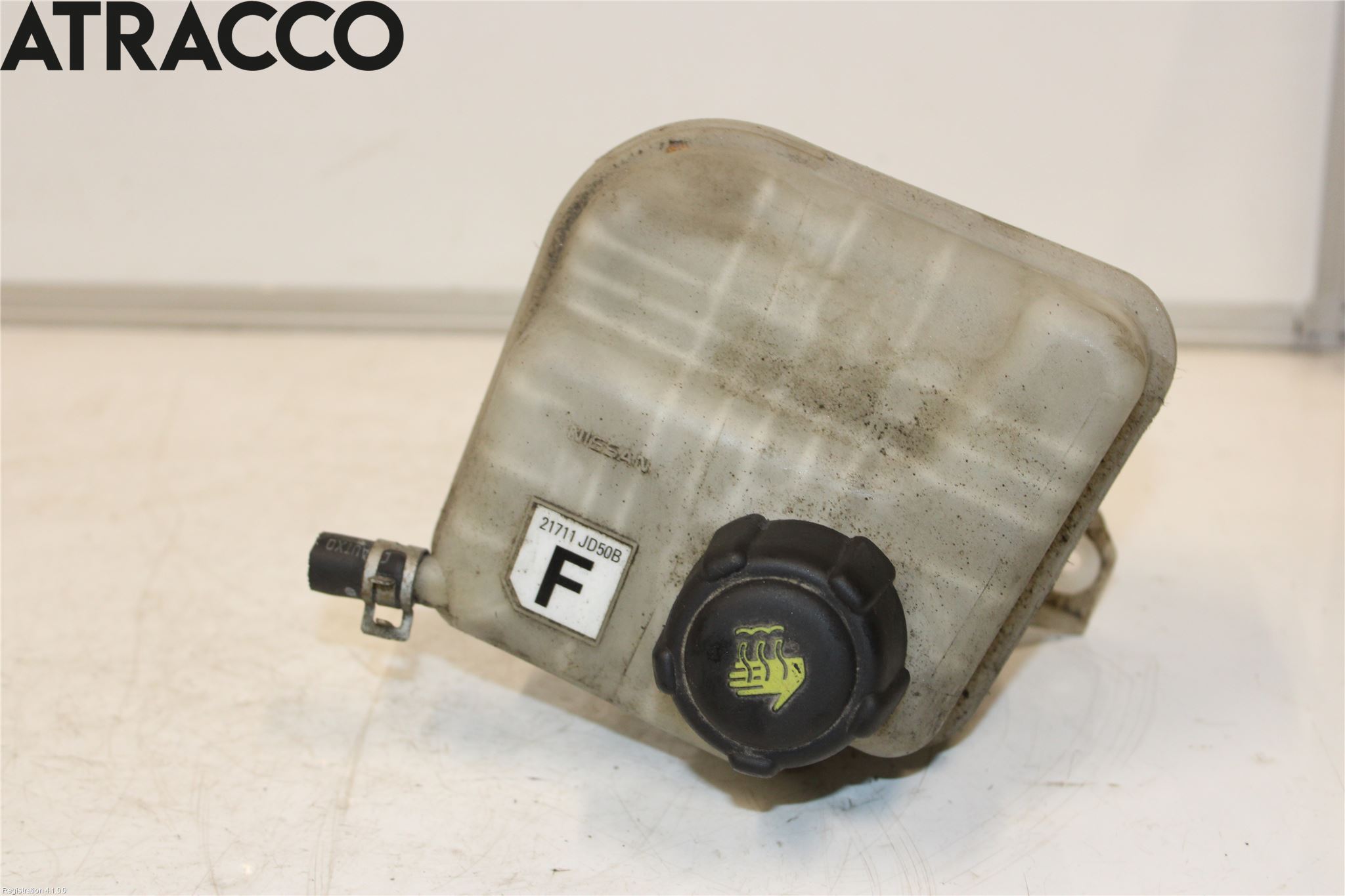 Nissan QASHQAI+2  10-14 Expansionstank