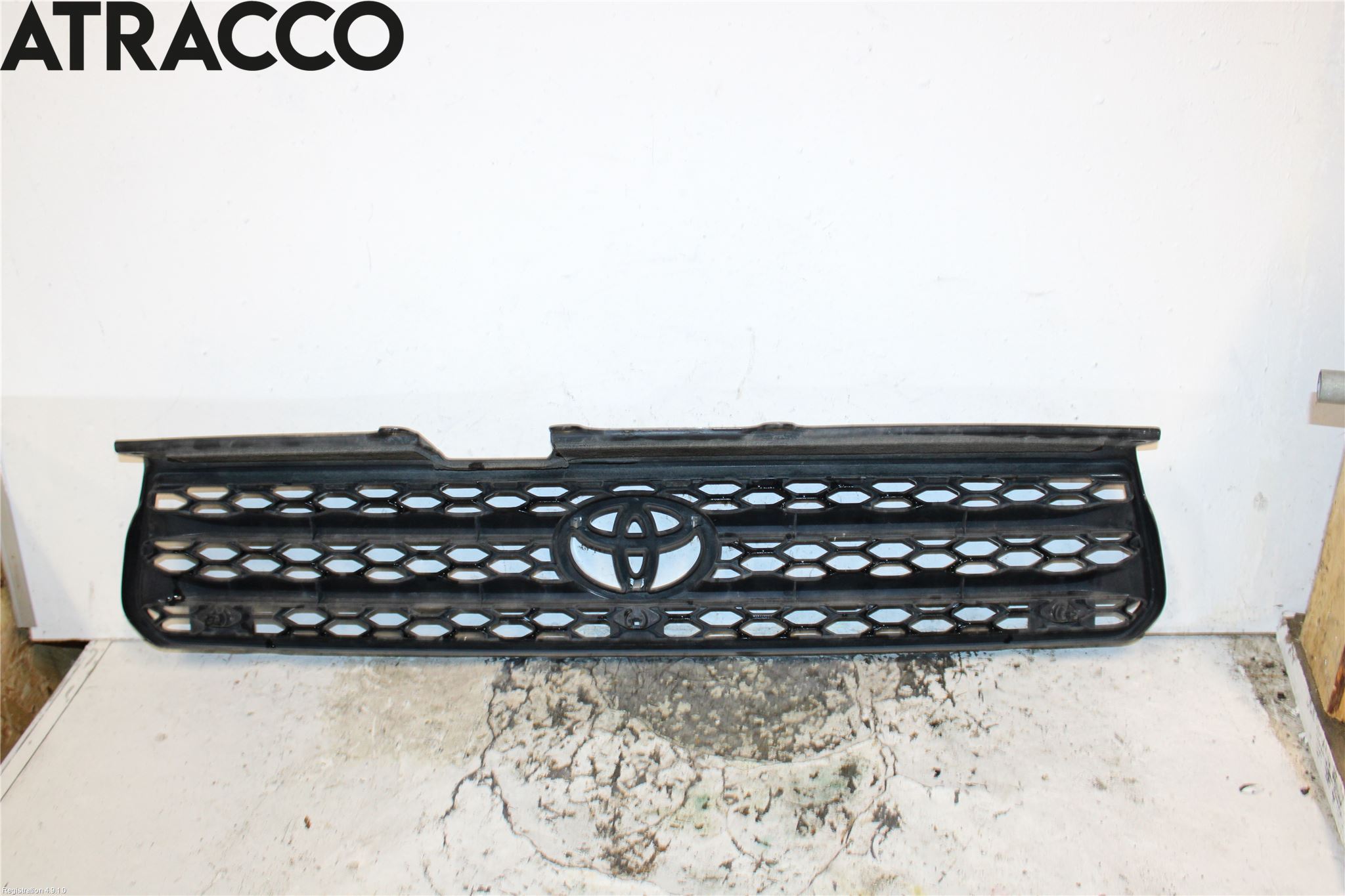 Toyota RAV 4 00-06 Grill Komp