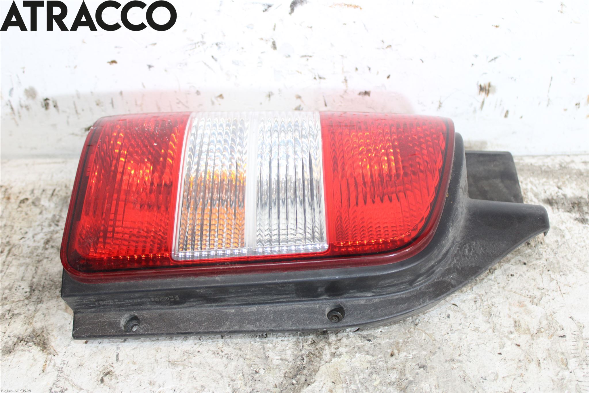 Volkswagen VW TRANSP/CARAVELLE (T5) 04-15 Bakljus Vänster