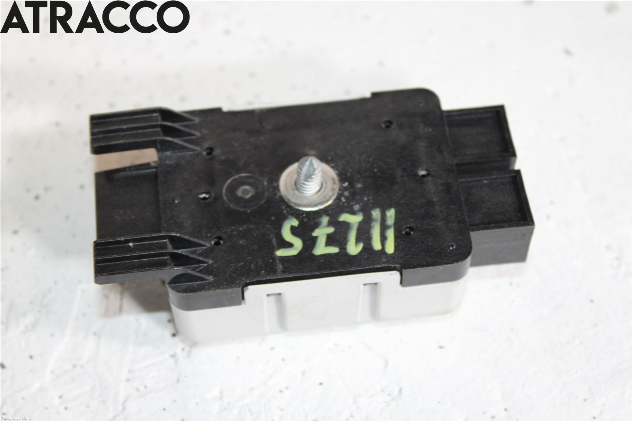 Volkswagen VW GOLF / E-GOLF VII 13-20 Antennförstärkare