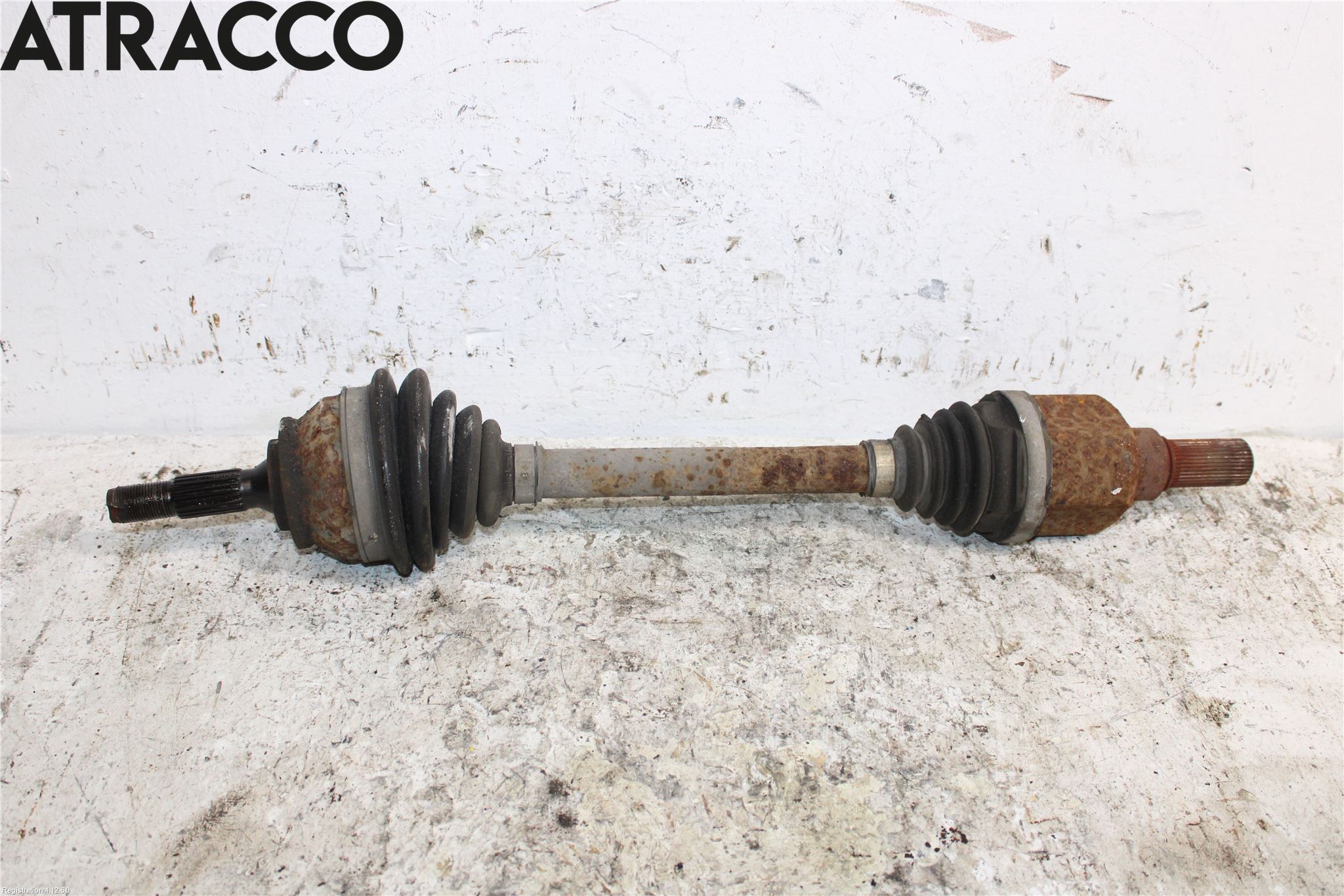 Peugeot 208 12-15 Drivaxel Fram Vänster