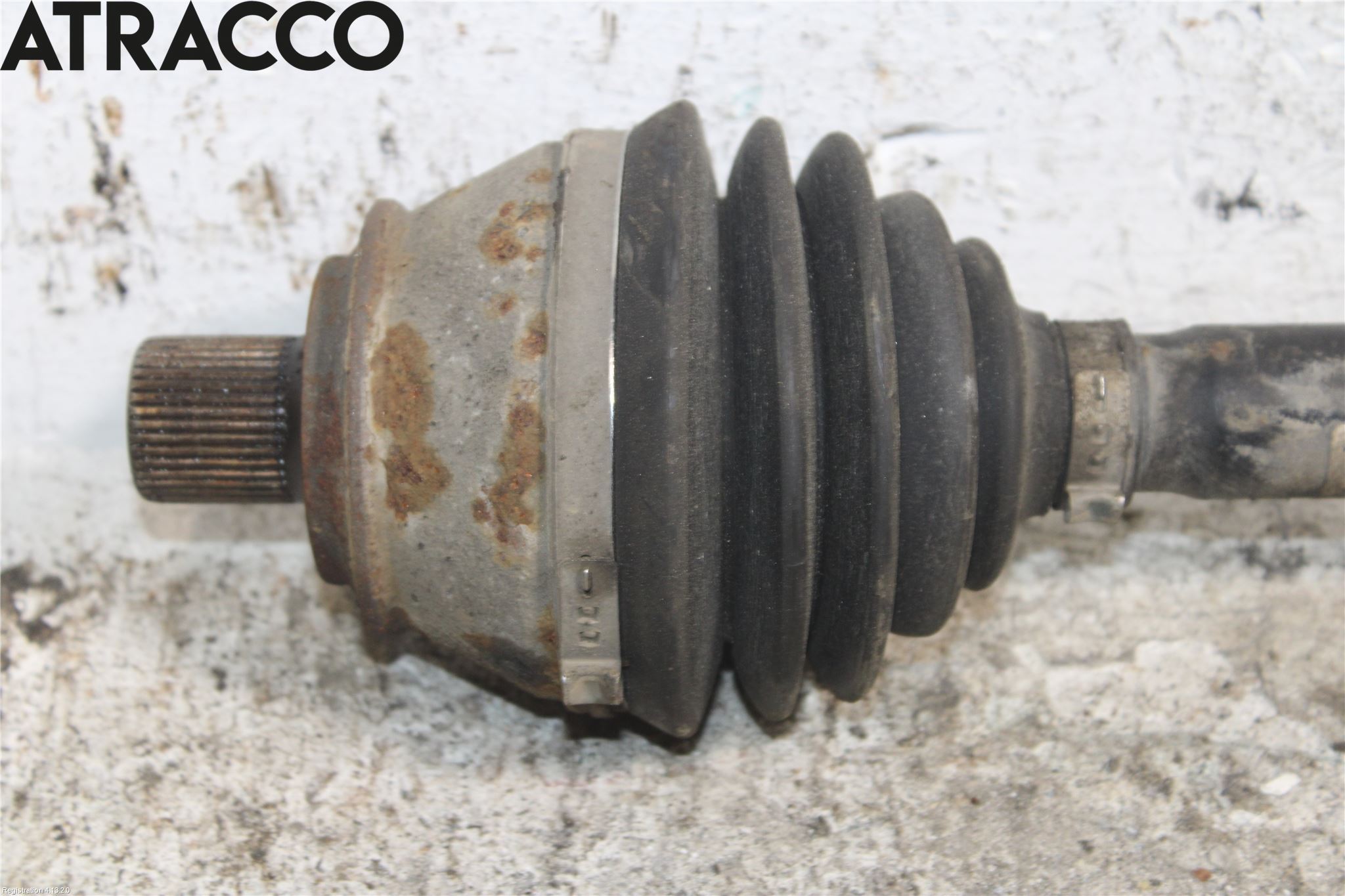 Audi A6/S6     05-11 Drivaxel Fram Höger