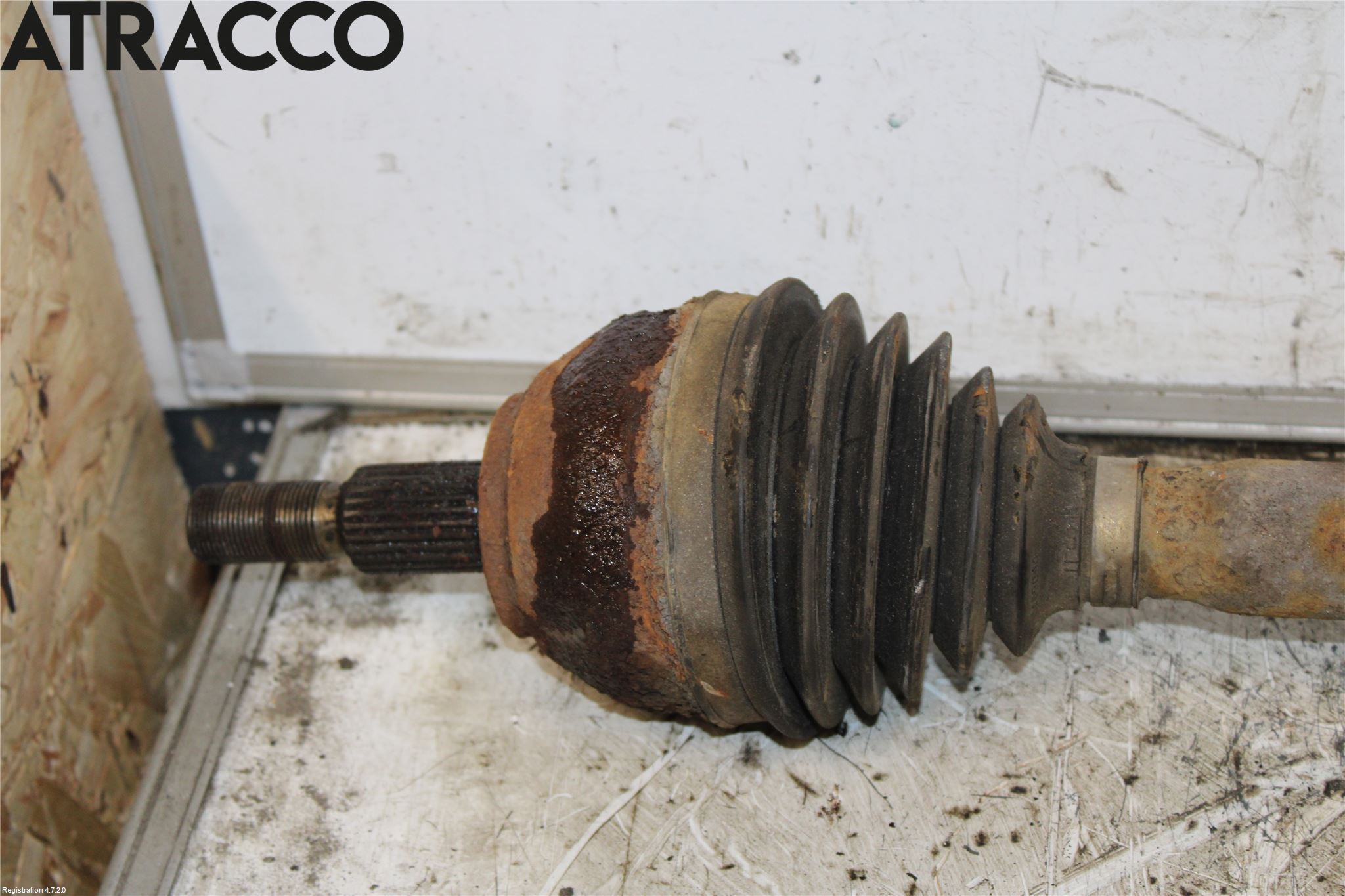 Ford KUGA 08-12 Drivaxel Fram Höger