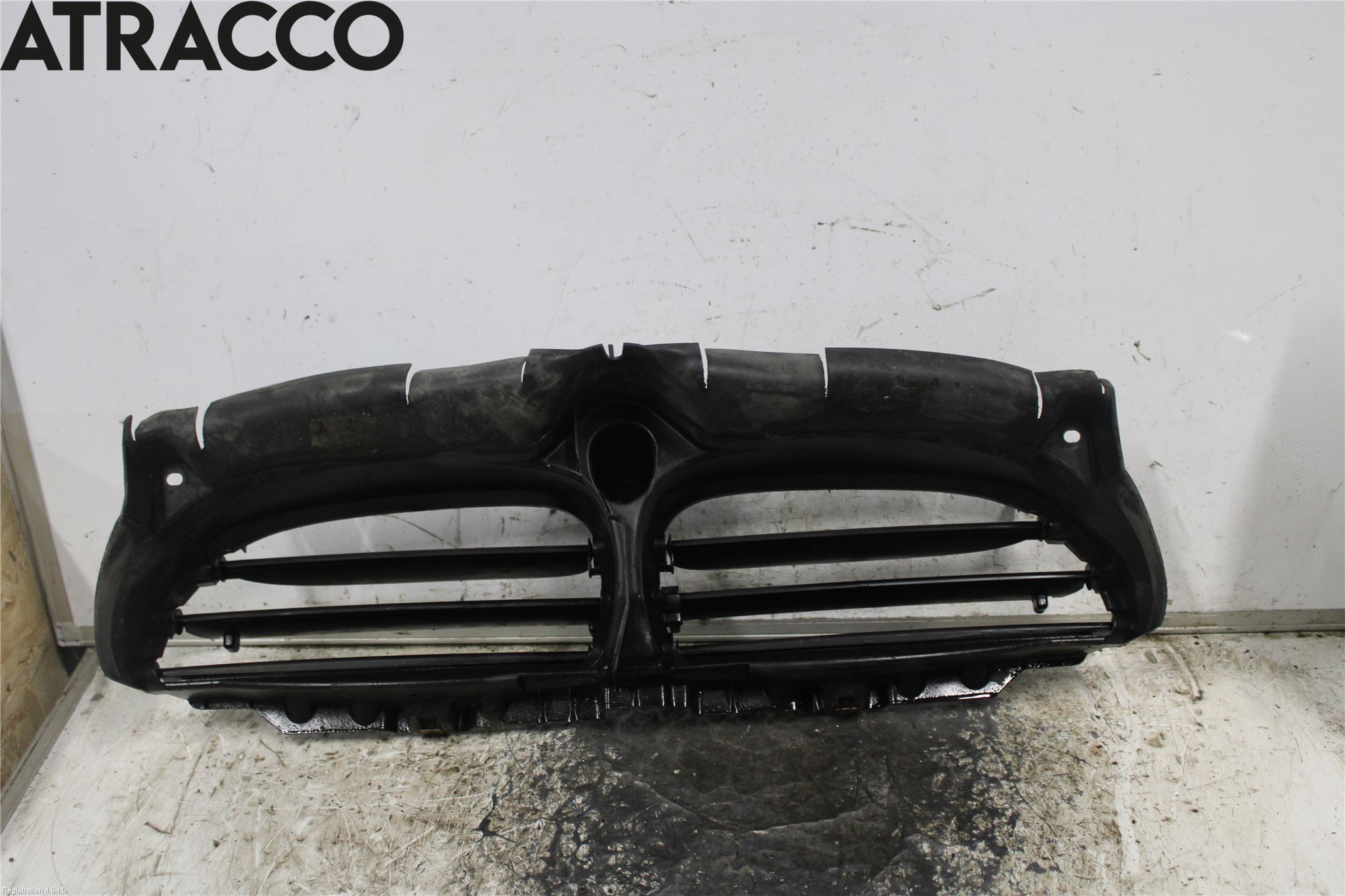 BMW 5 E60/61 Sed/Tou 02-10 Deflektor Plåt-Plast Kylning