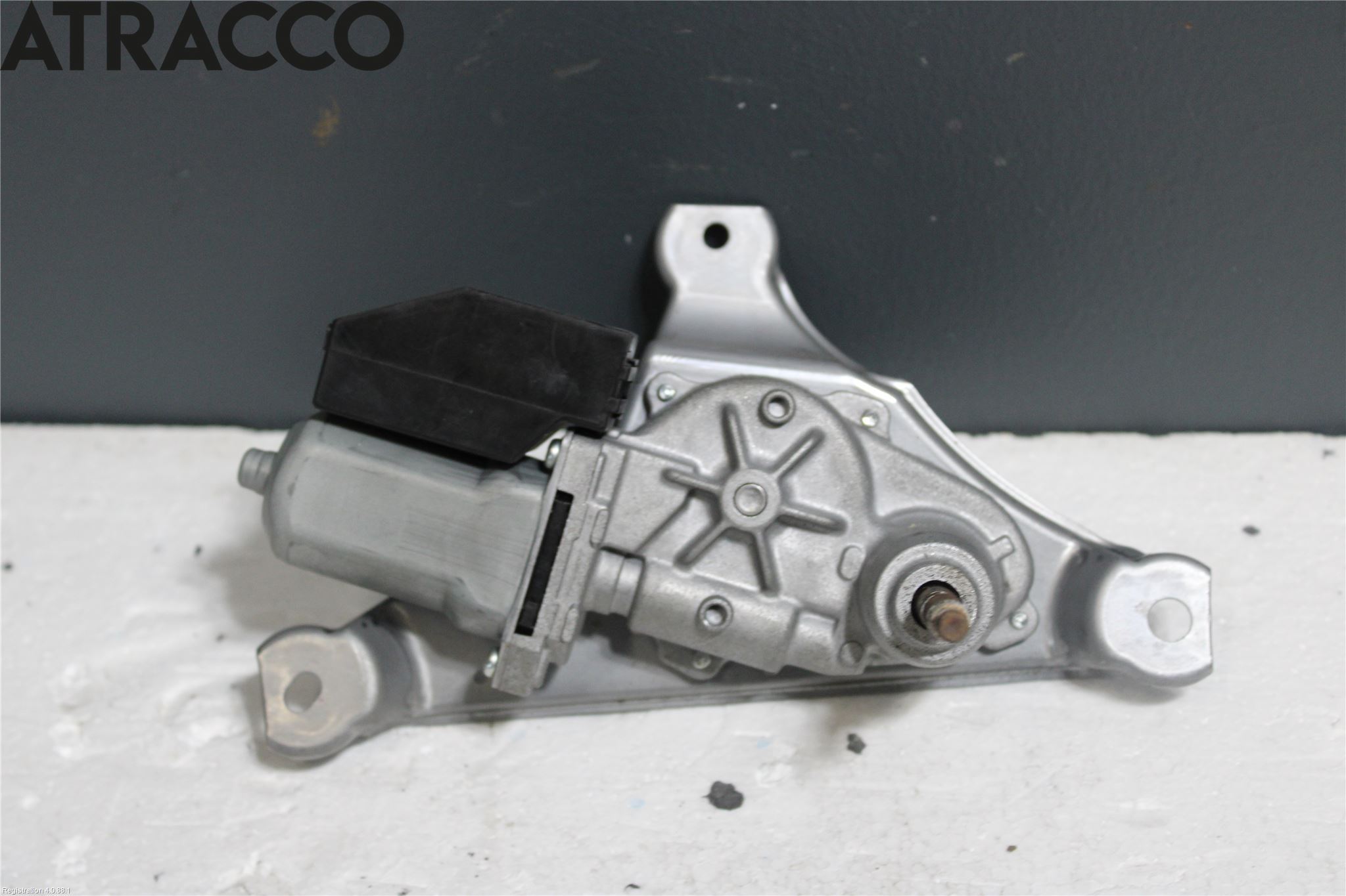 Toyota YARIS XP130 12-14 Torkarmotor Baklucka