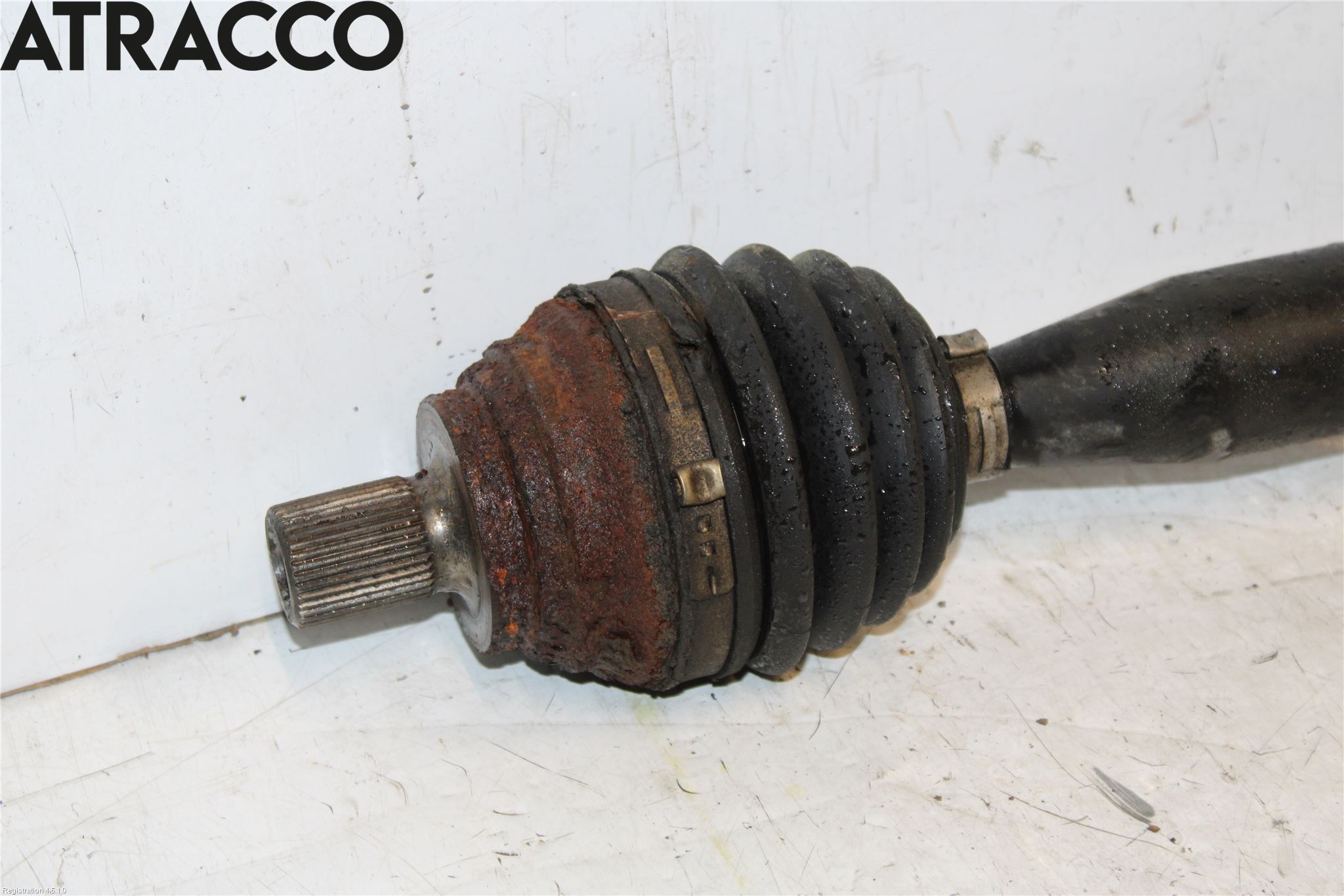 Volkswagen VW GOLF PLUS/CROSS GOLF 04-14 Drivaxel Fram Höger
