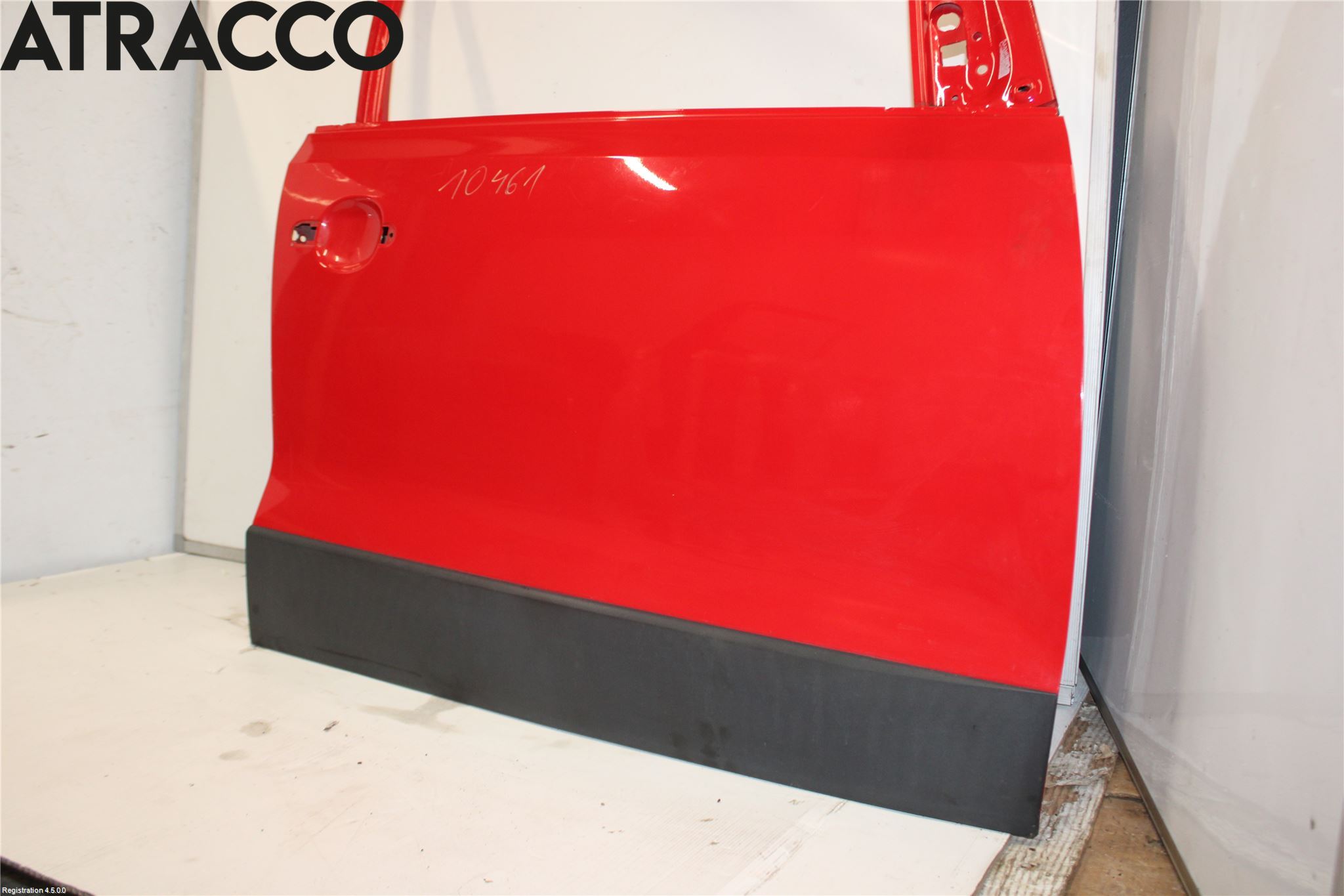 Volkswagen VW POLO 10-17 Dörr Fram Höger