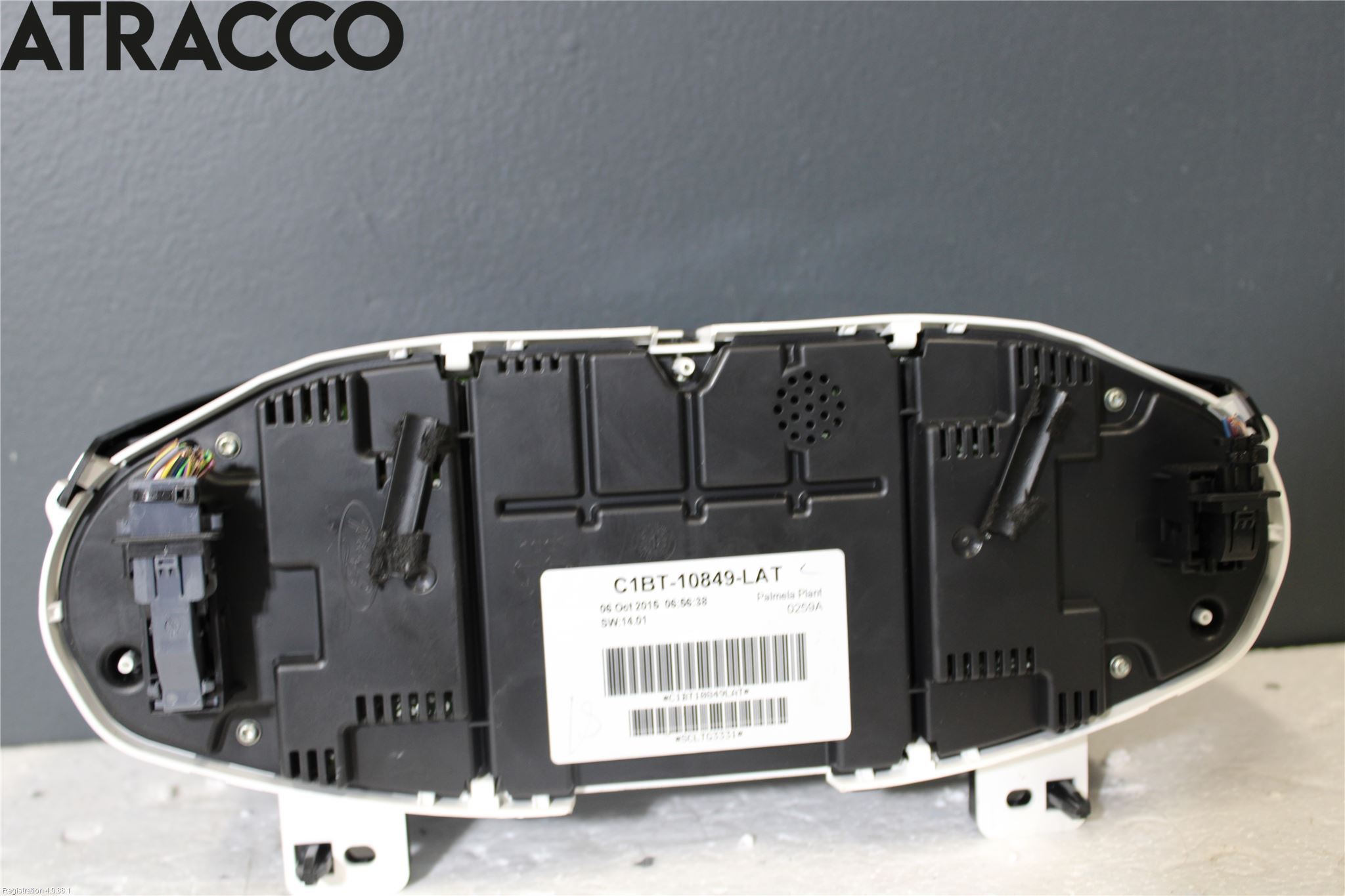 Ford FIESTA 13-17 Instrument Hast