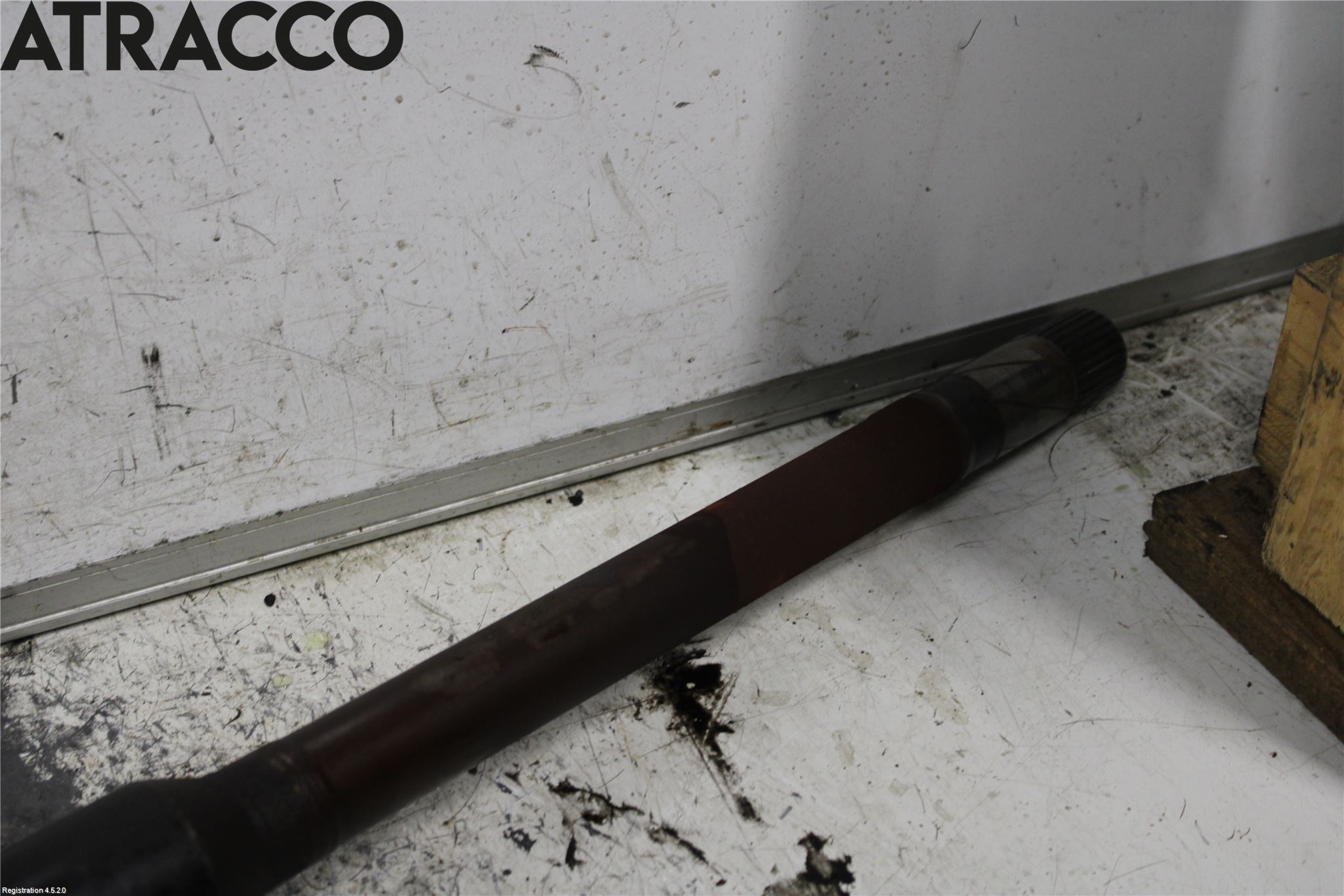 Volvo XC60 09-13 Drivaxel Fram Höger