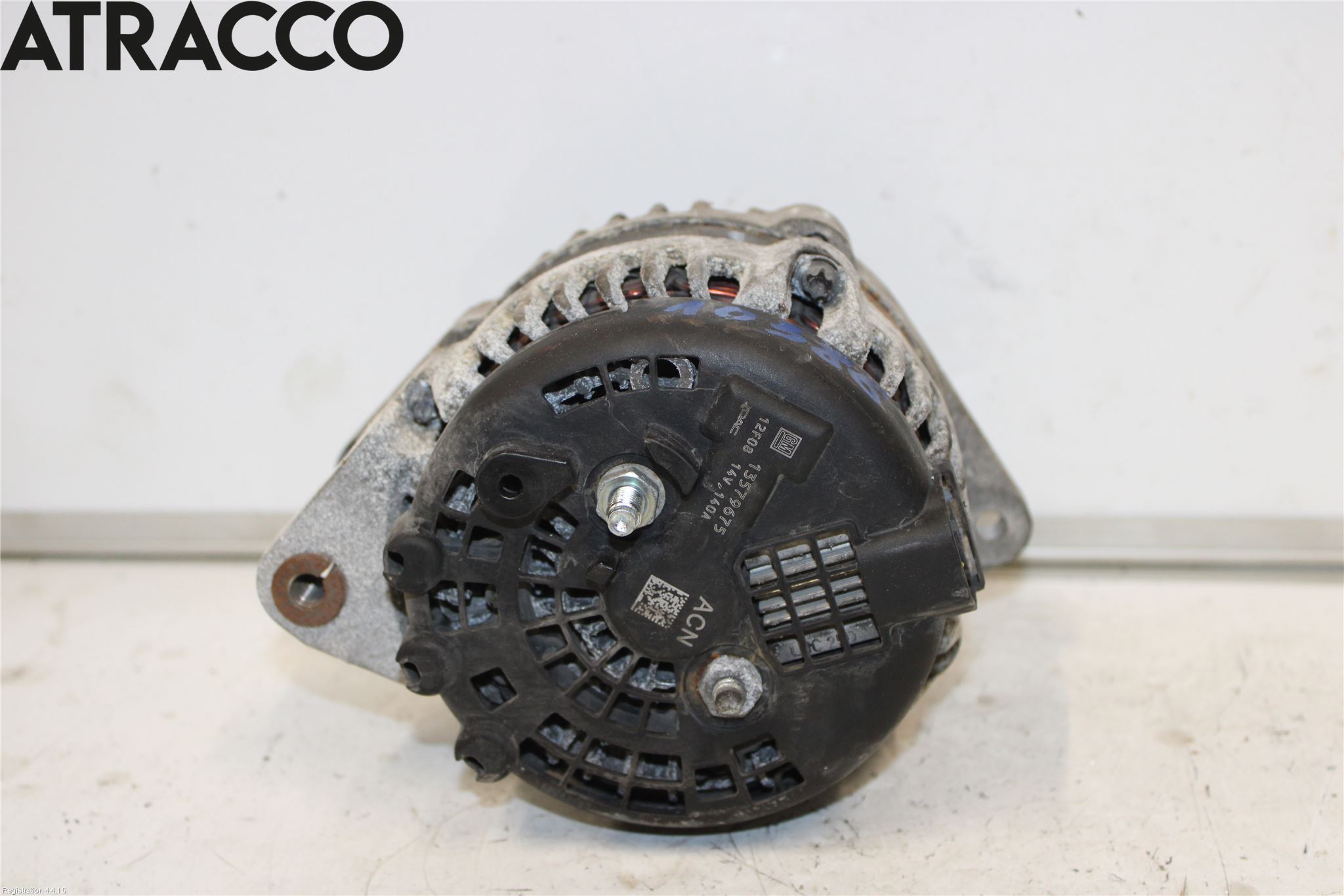 Opel ASTRA J 10-15 Generator