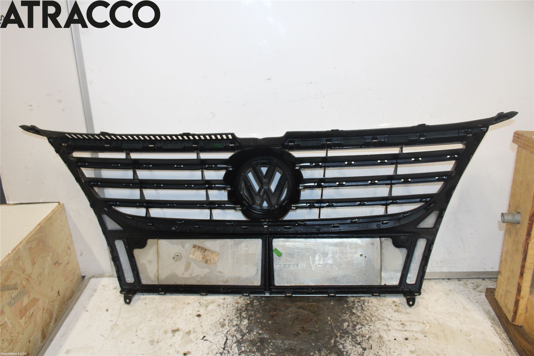 Volkswagen VW TOURAN 03-10 Grill Komp