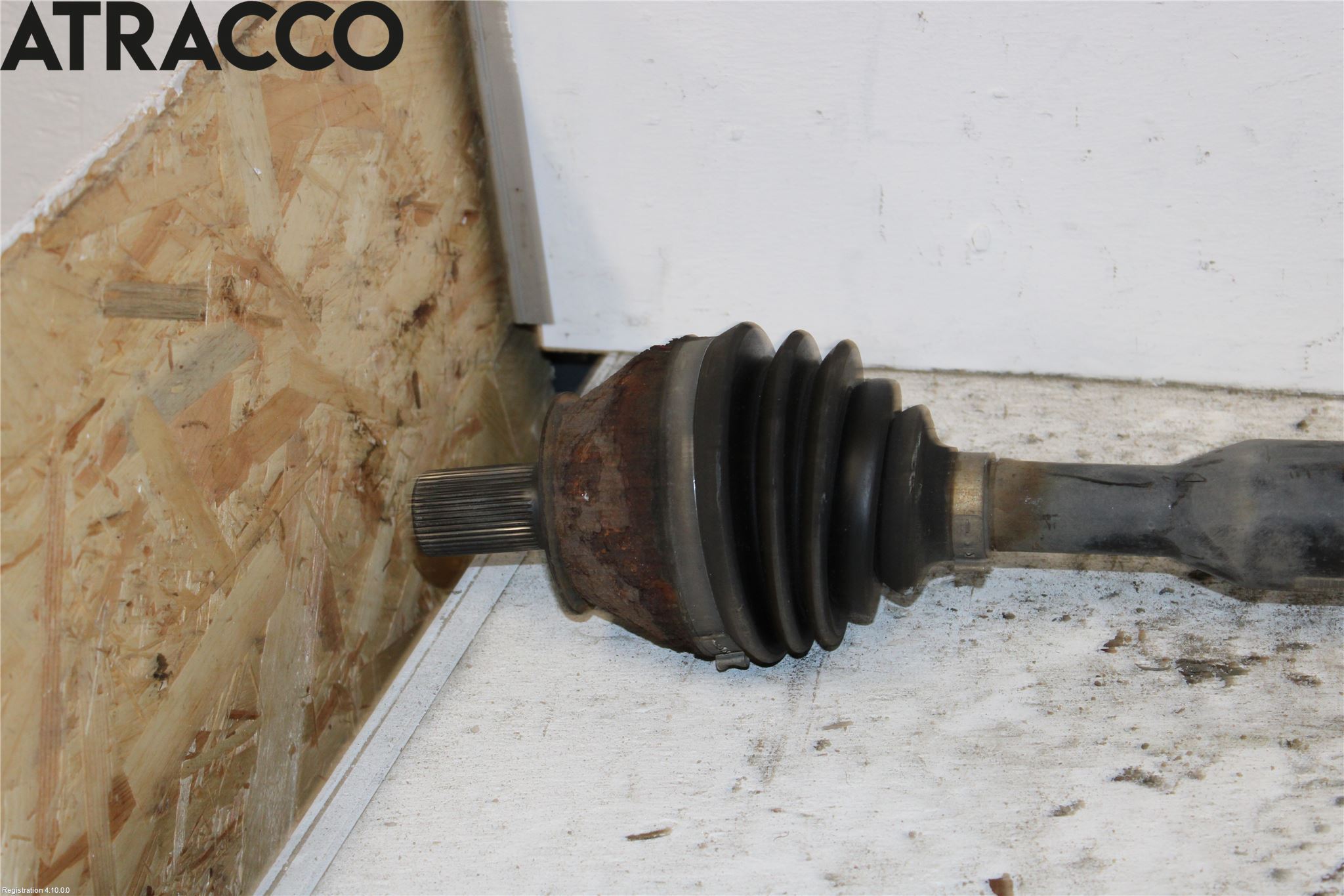 Volvo XC60 09-13 Drivaxel Fram Höger