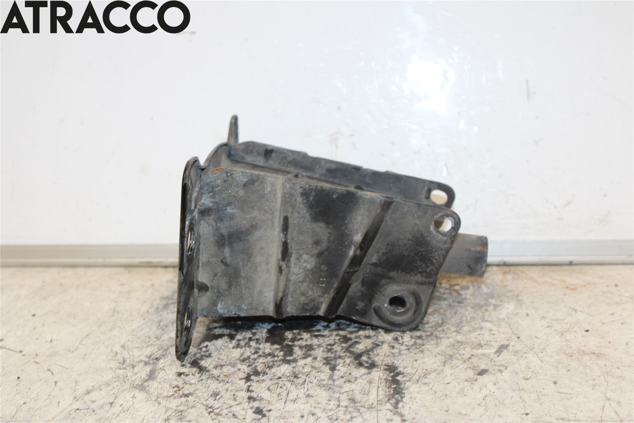 Audi A3/S3 05-13 Stötfångarbärjärn Fram