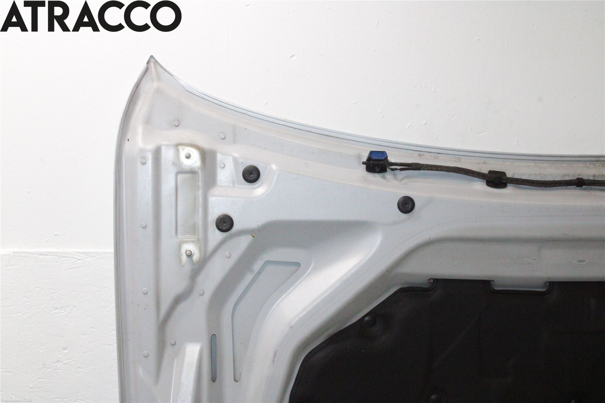 BMW 5 F10/F11/F18 09-17 Huv Fram
