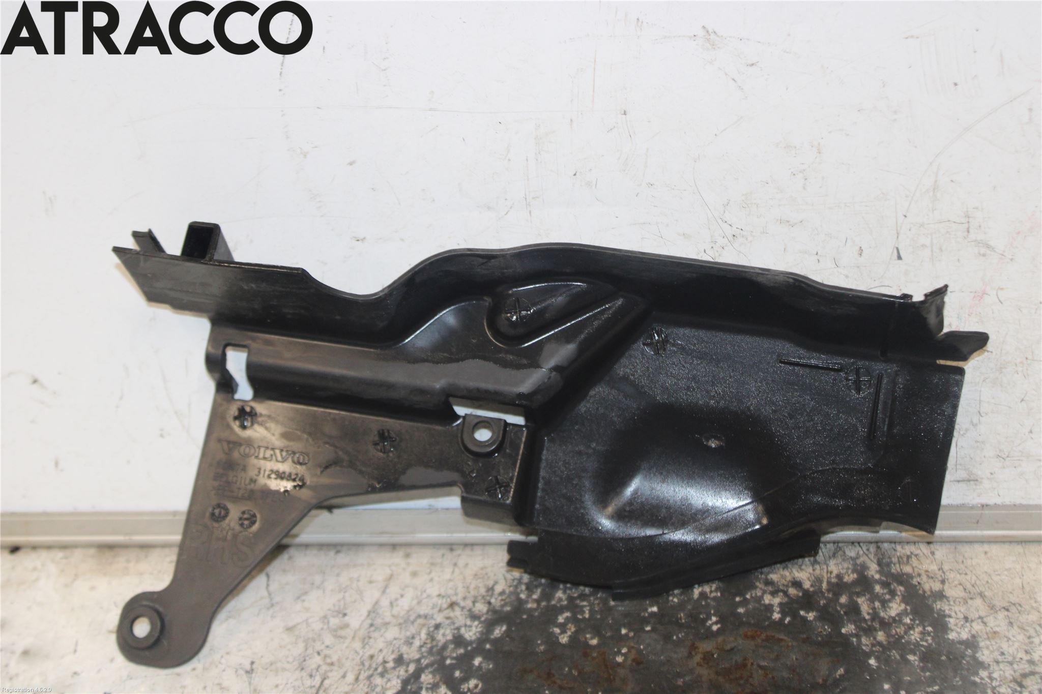 Volvo V60 14-18 Deflektor Plåt-Plast Kylning