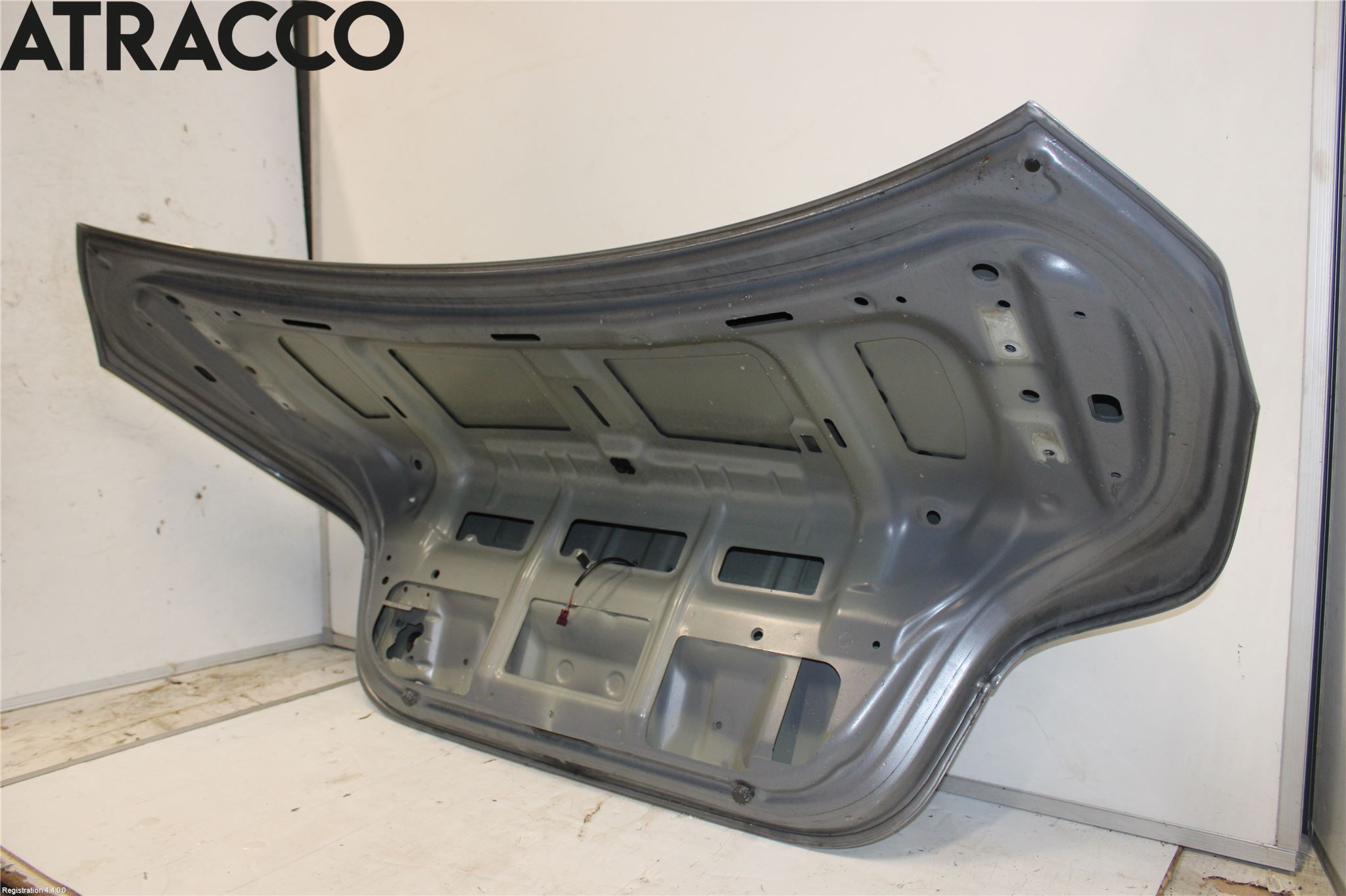 BMW 5 E60/61 Sed/Tou 02-10 Baklucka (Ej Med Ruta)