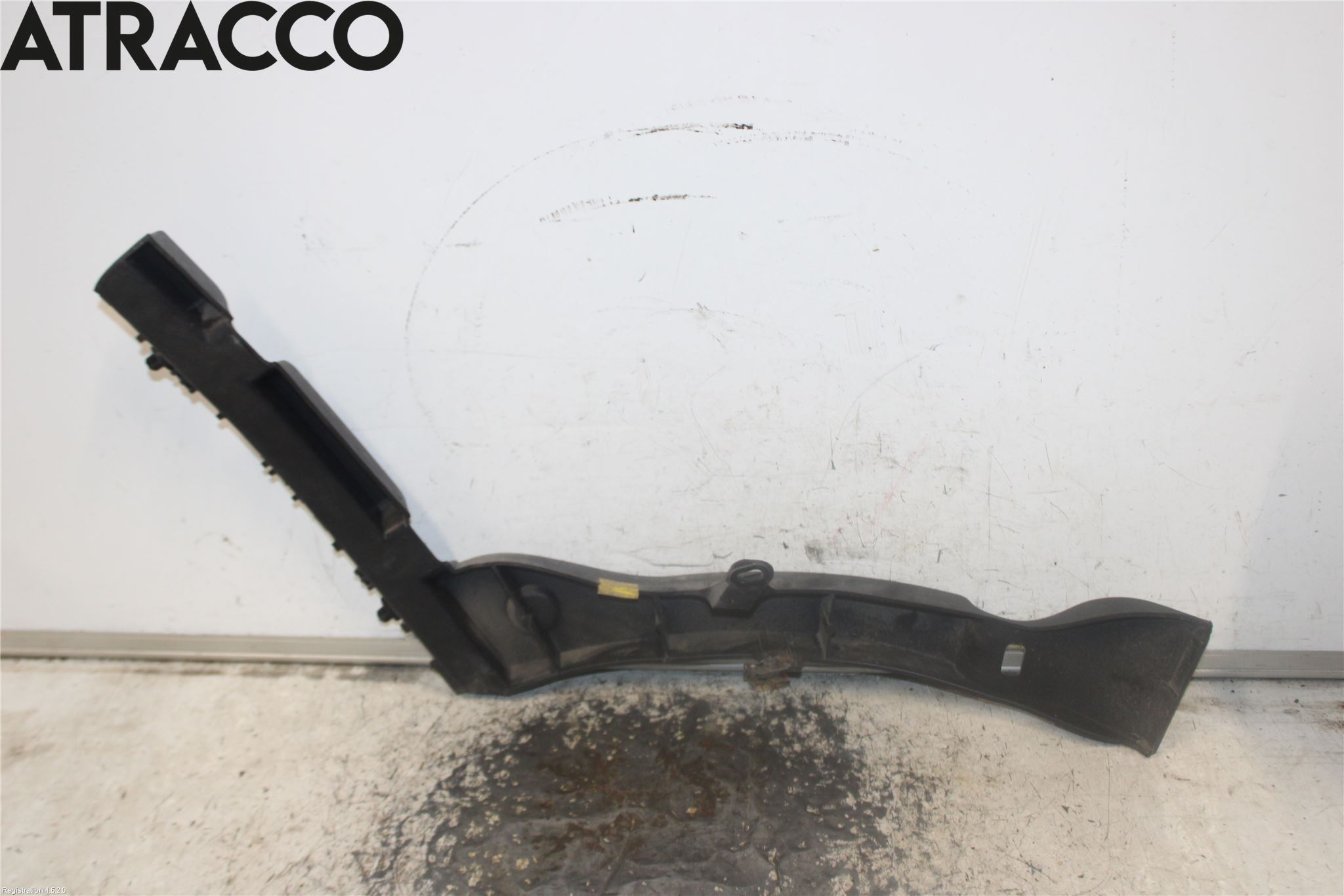 Peugeot 3008 09-16 Stötfångarfäste Bak Hö