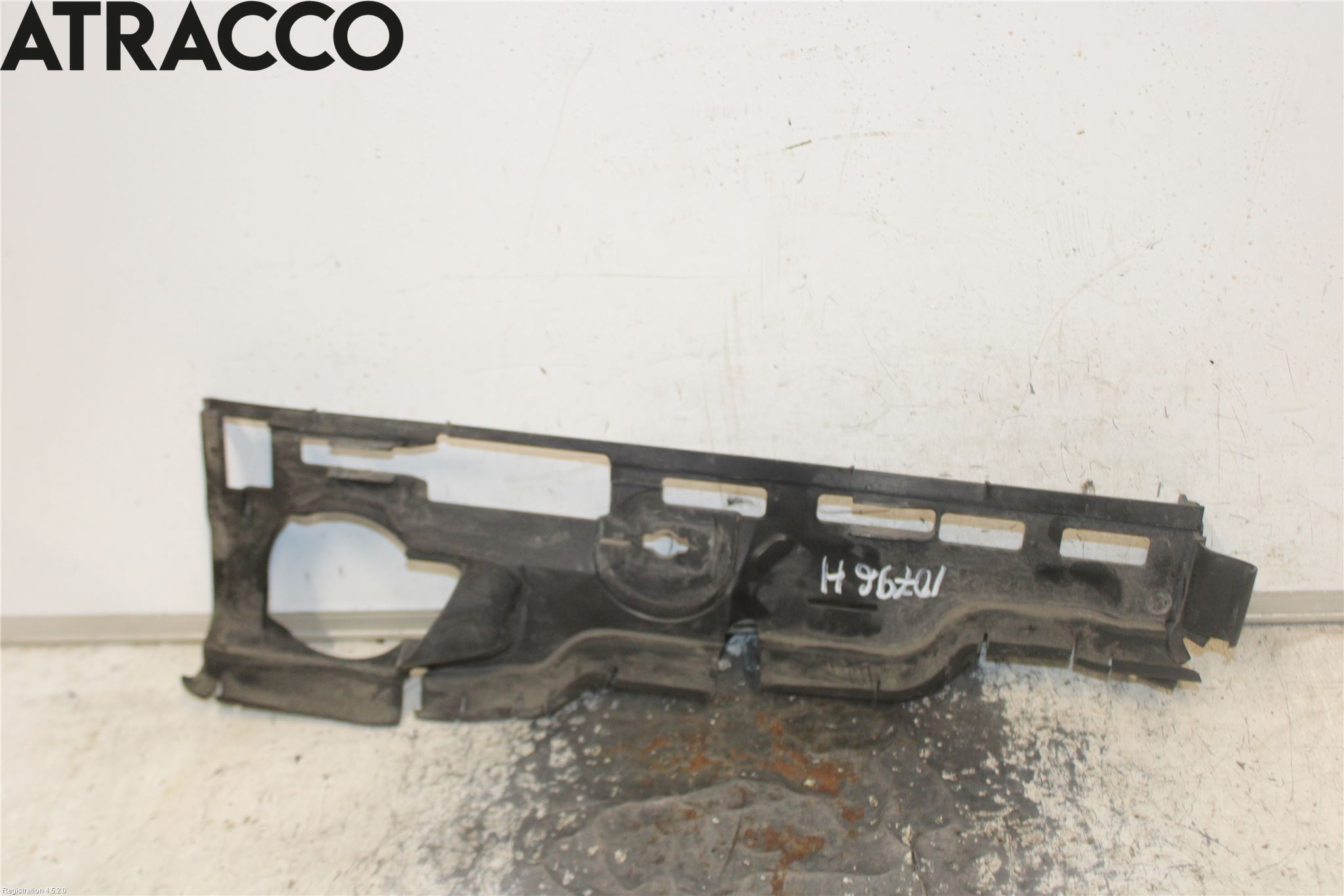 Volvo V60 14-18 Deflektor Plåt-Plast Kylning