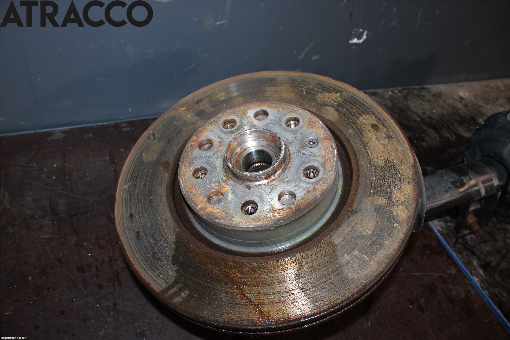 Volkswagen VW PASSAT 15-19 Fjäderben Fram Vänster