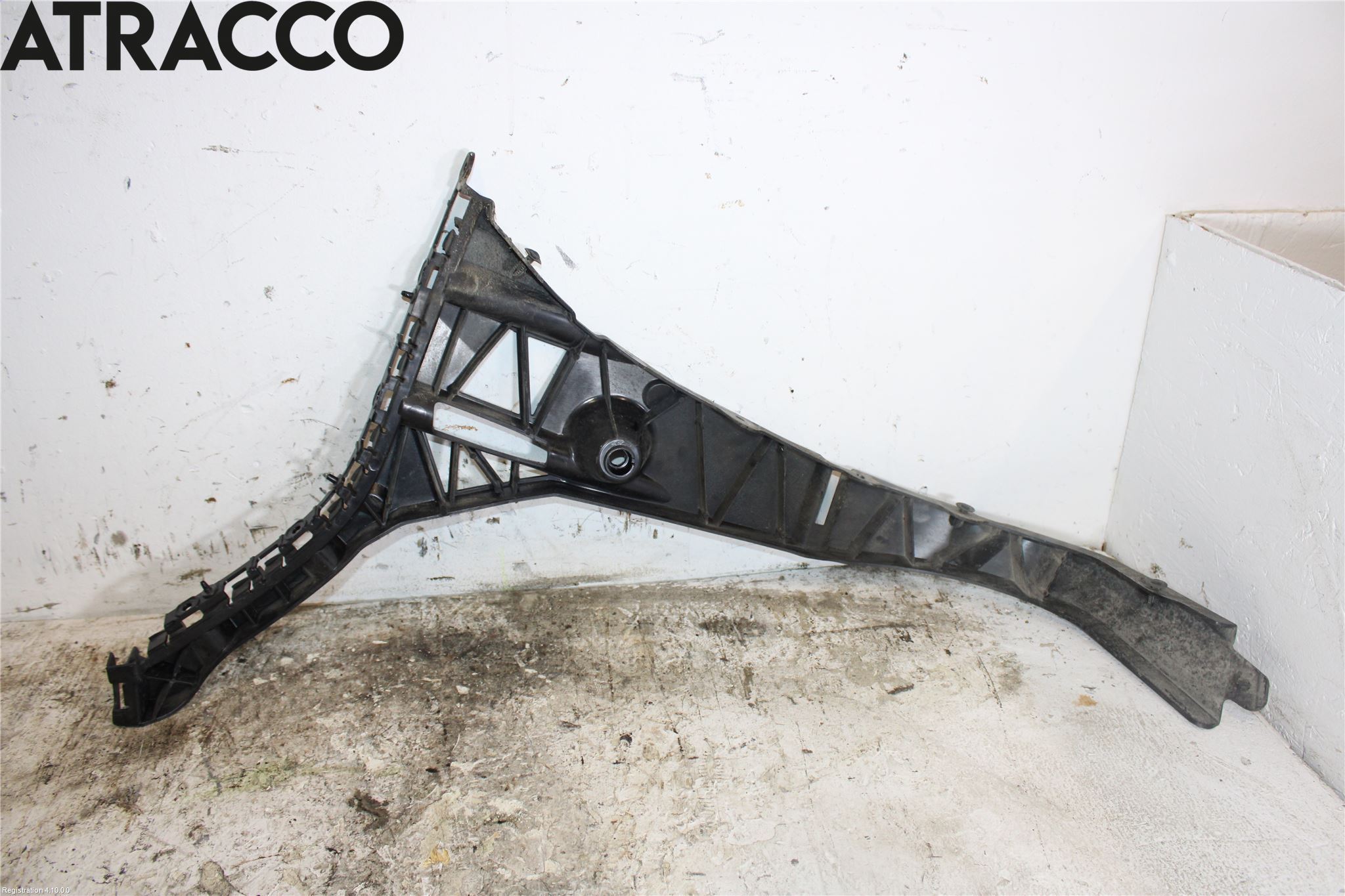 Mercedes-Benz MB EQC (N293) 20- Stötfångarbärjärn Bak