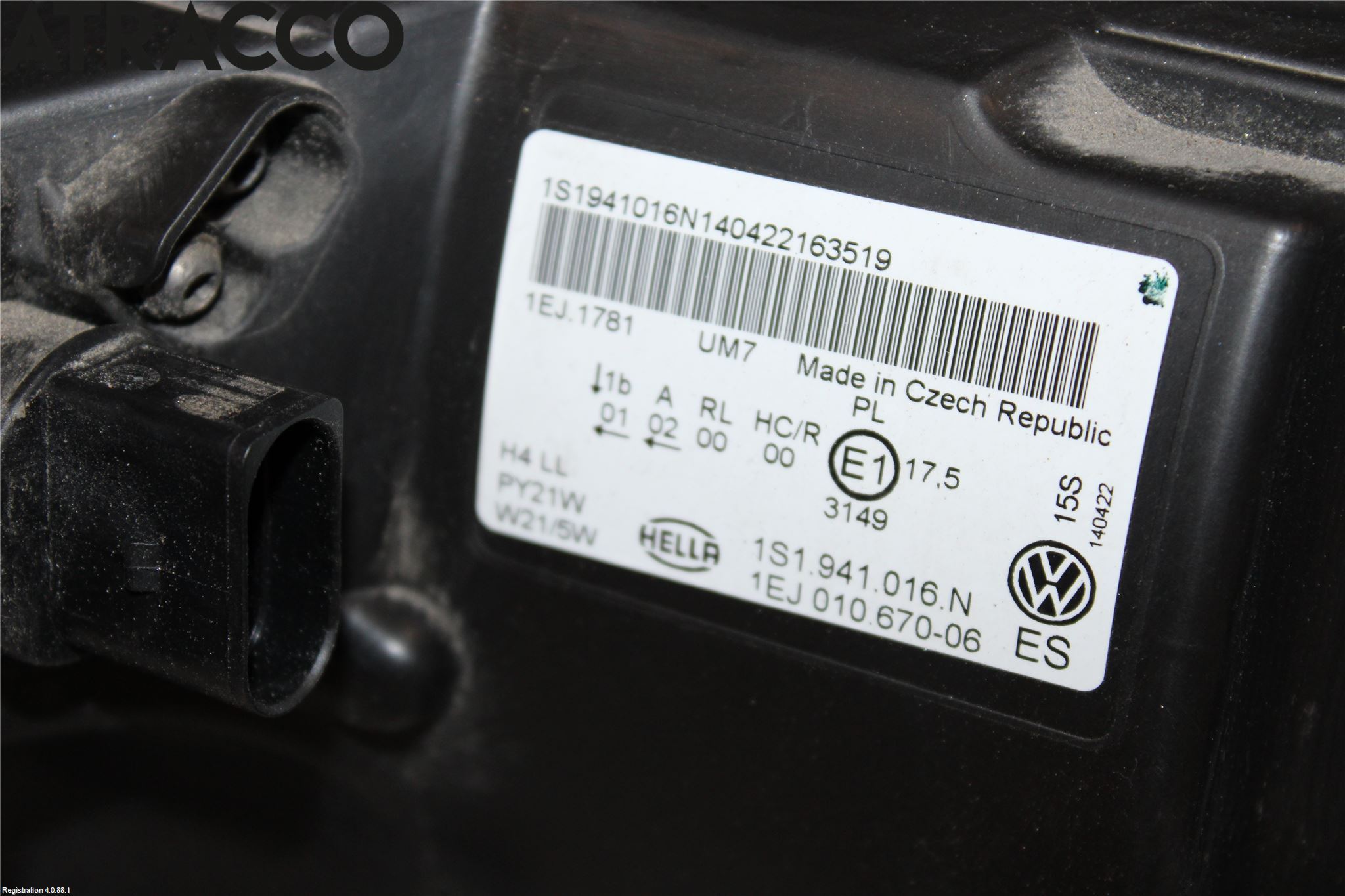 Volkswagen VW UP! / E-UP! Strålkastare Höger