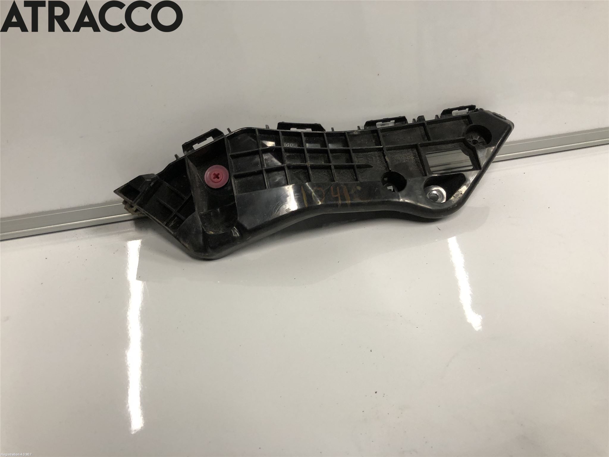 Toyota RAV4 13-18 Stötfångarbärjärn Fram