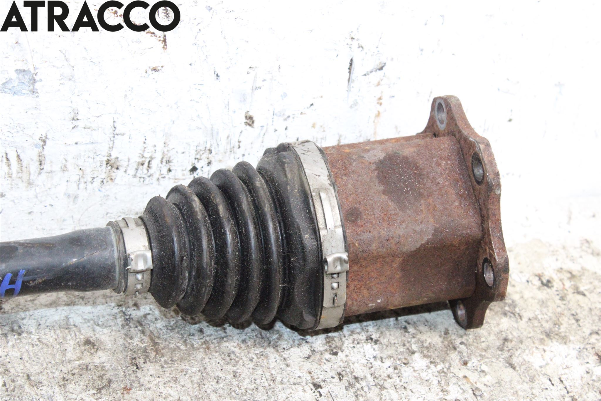 Volkswagen VW POLO 10-17 Drivaxel Fram Vänster