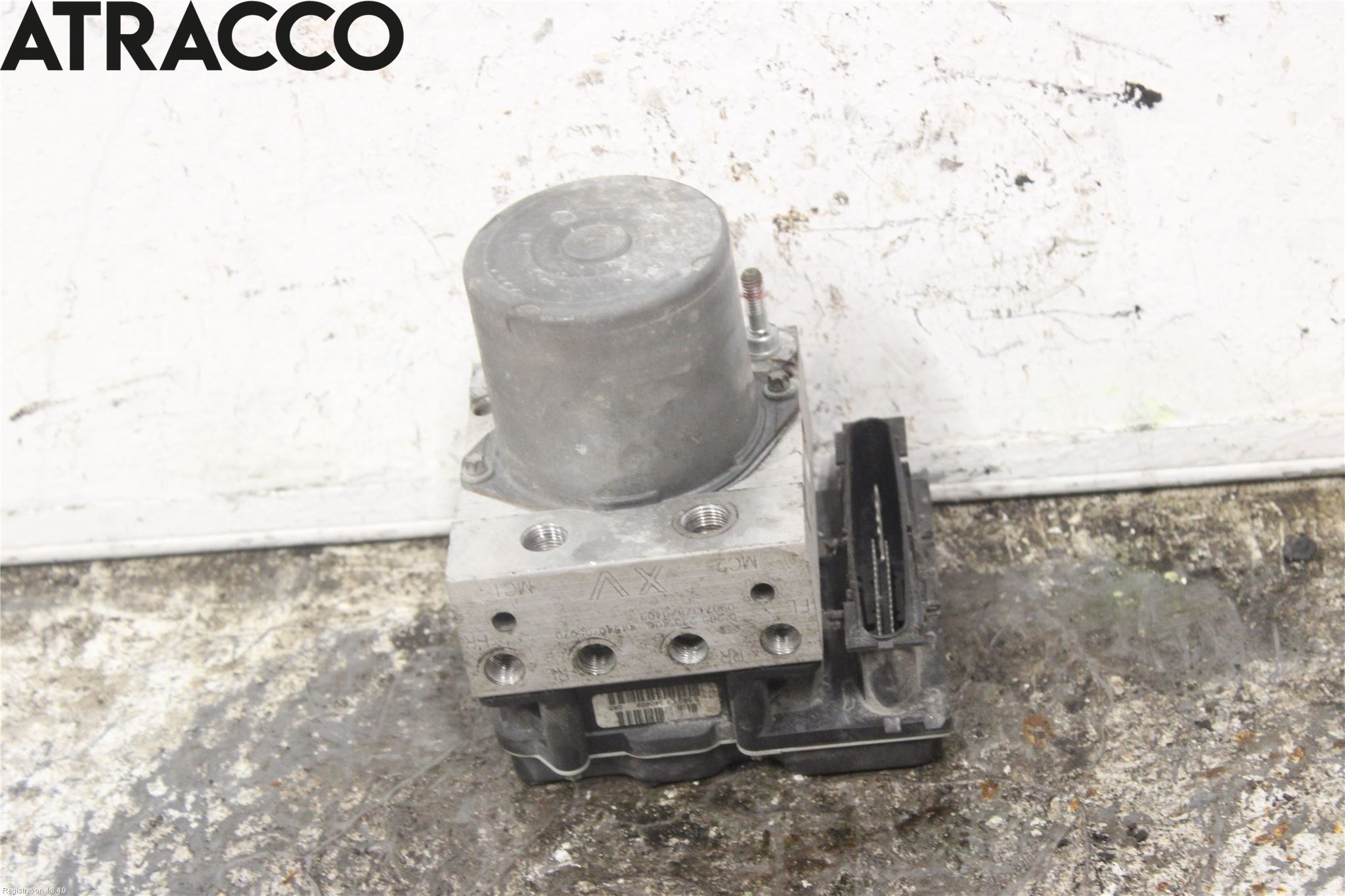 Toyota AVENSIS 09-15 Abs Hydraulaggregat