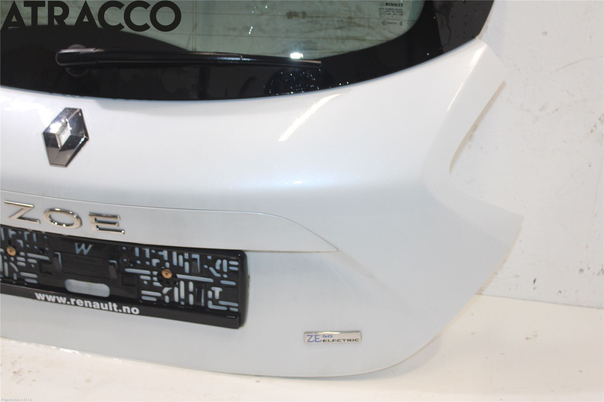 Renault ZOE/E-TECH 13- Baklucka Cc-Kombi-Sedan