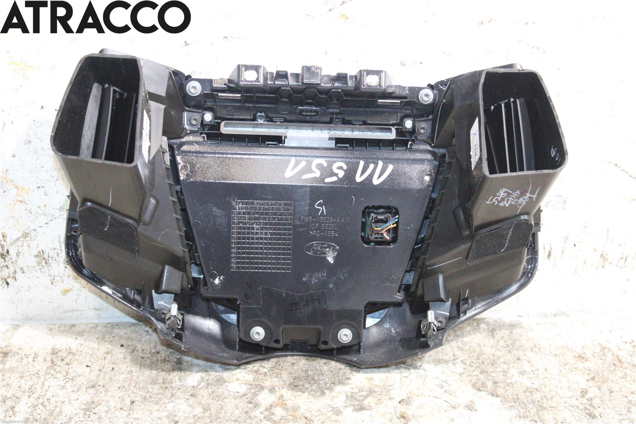Ford FOCUS 11-14 Instrumentkonsoll Mitt