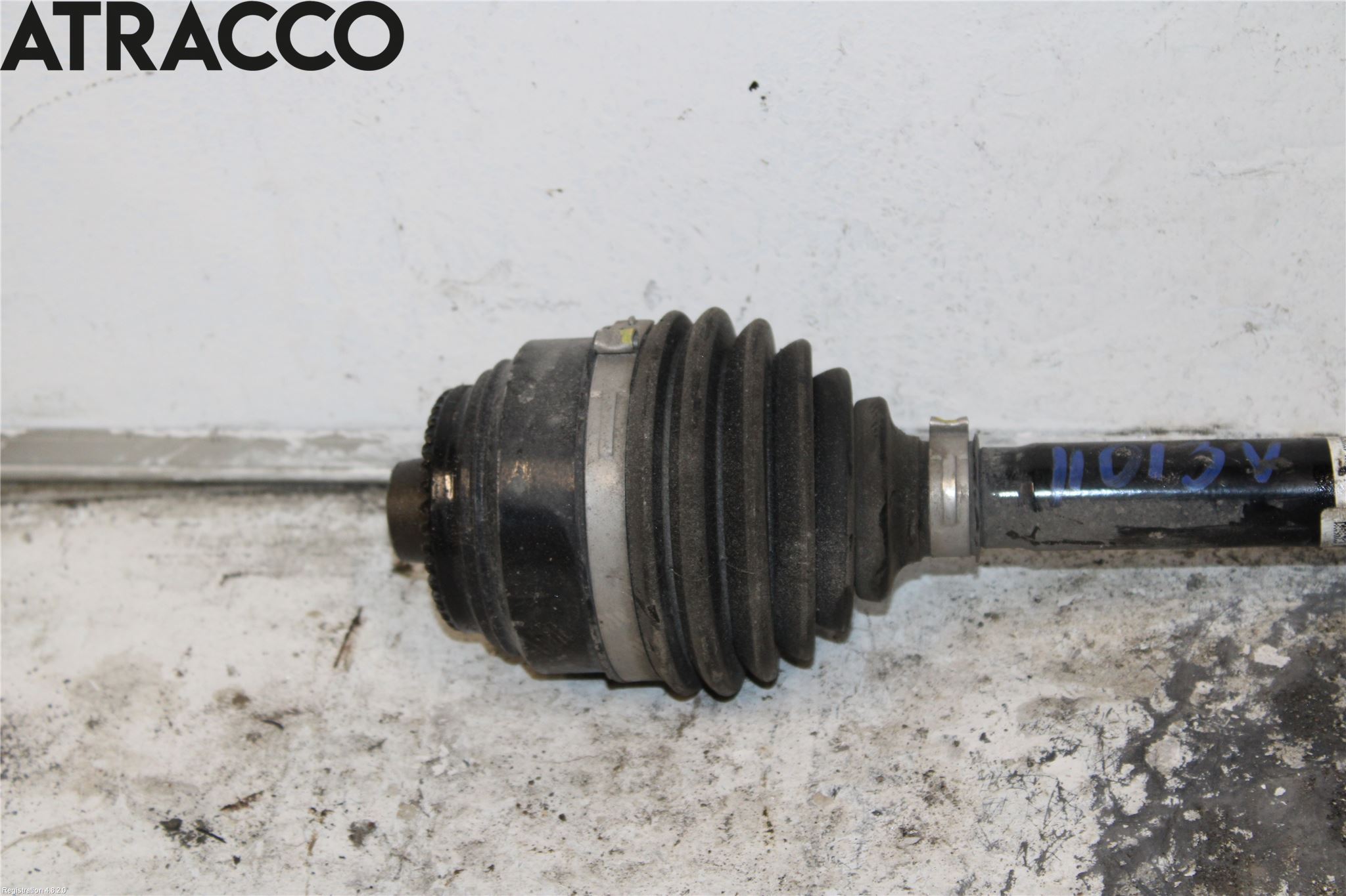 BMW X1/iX1 U11 23- Drivaxel Fram Vänster