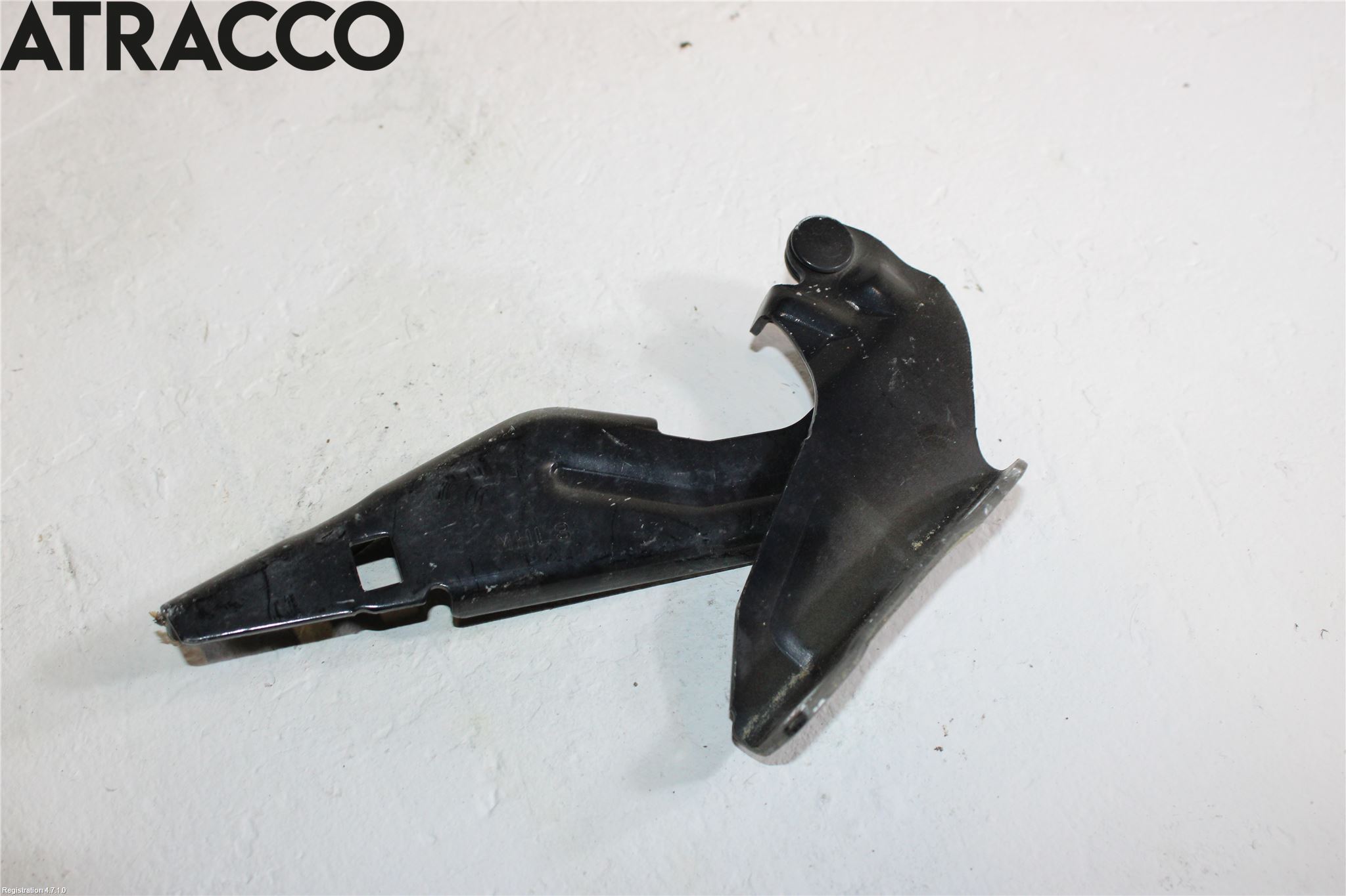 Peugeot 4008 Huvgångjärn