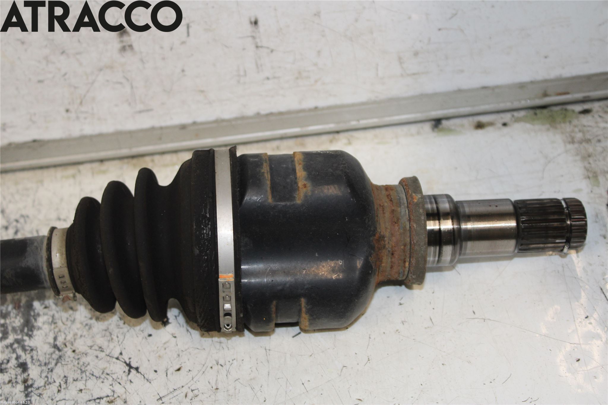 Toyota YARIS XP130 15-20 Drivaxel Fram Höger