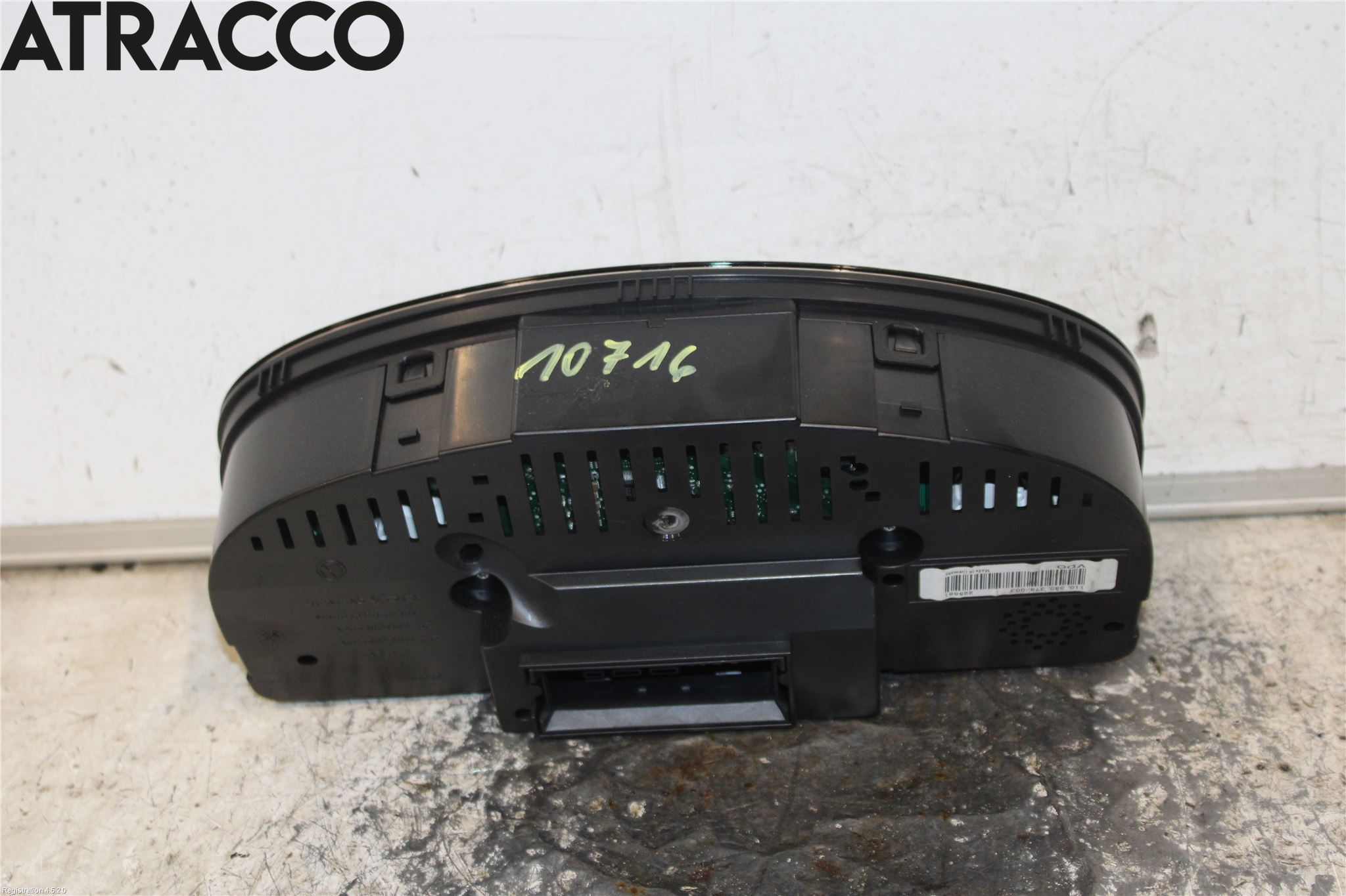 Volkswagen VW TOURAN 03-10 Instrument Komb