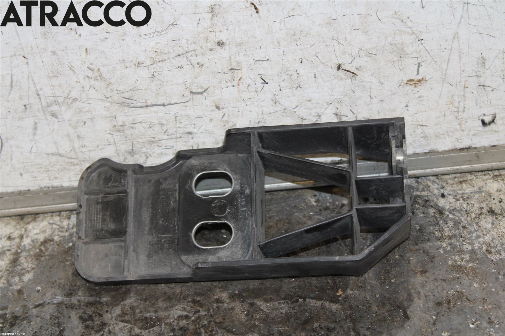 Peugeot 2008/E-2008 20- Stötfångarbärjärn Fram