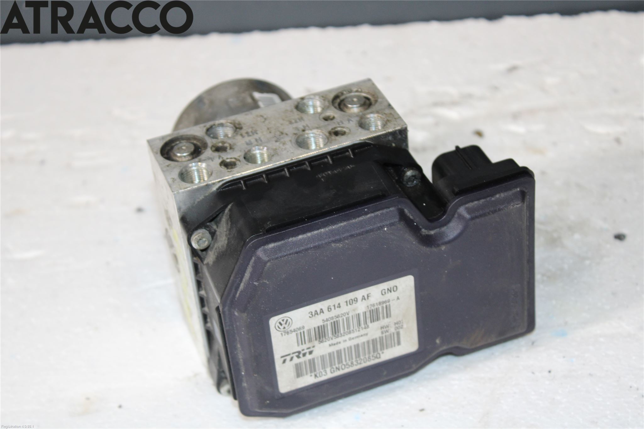 Volkswagen VW PASSAT 11-14 Abs Hydraulaggregat