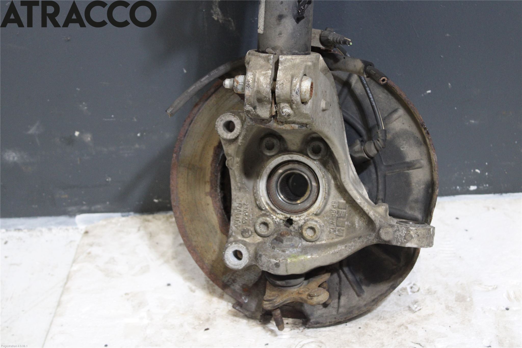 Volkswagen VW PASSAT 11-14 Fjäderben Fram Höger