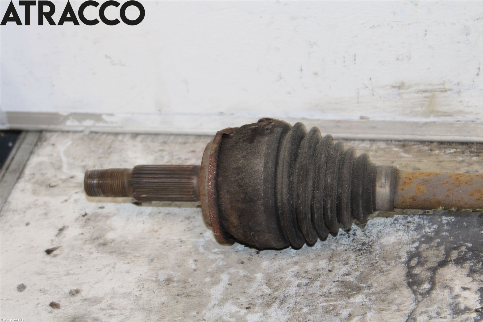Toyota AURIS 10-12 Drivaxel Fram Vänster