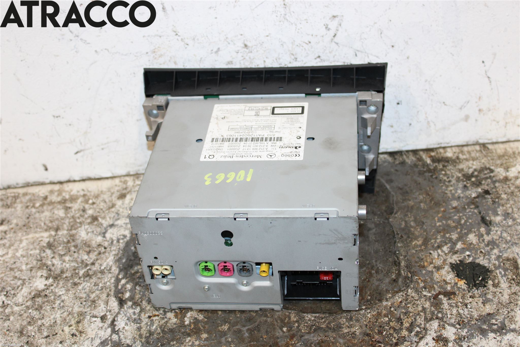 Mercedes-Benz MB E-KLASS (W212) 09-16 Radio