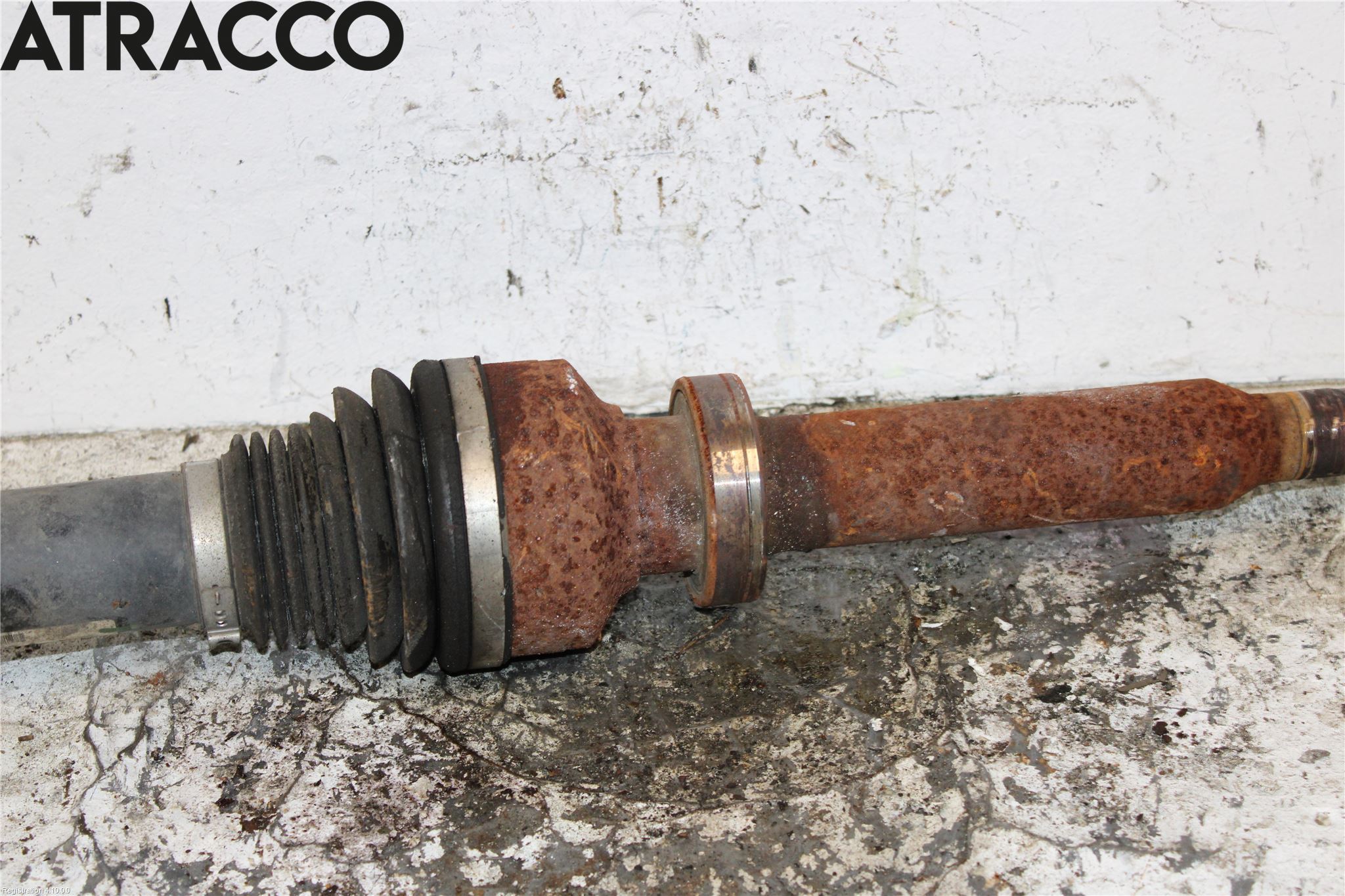 Volvo XC60 09-13 Drivaxel Fram Höger