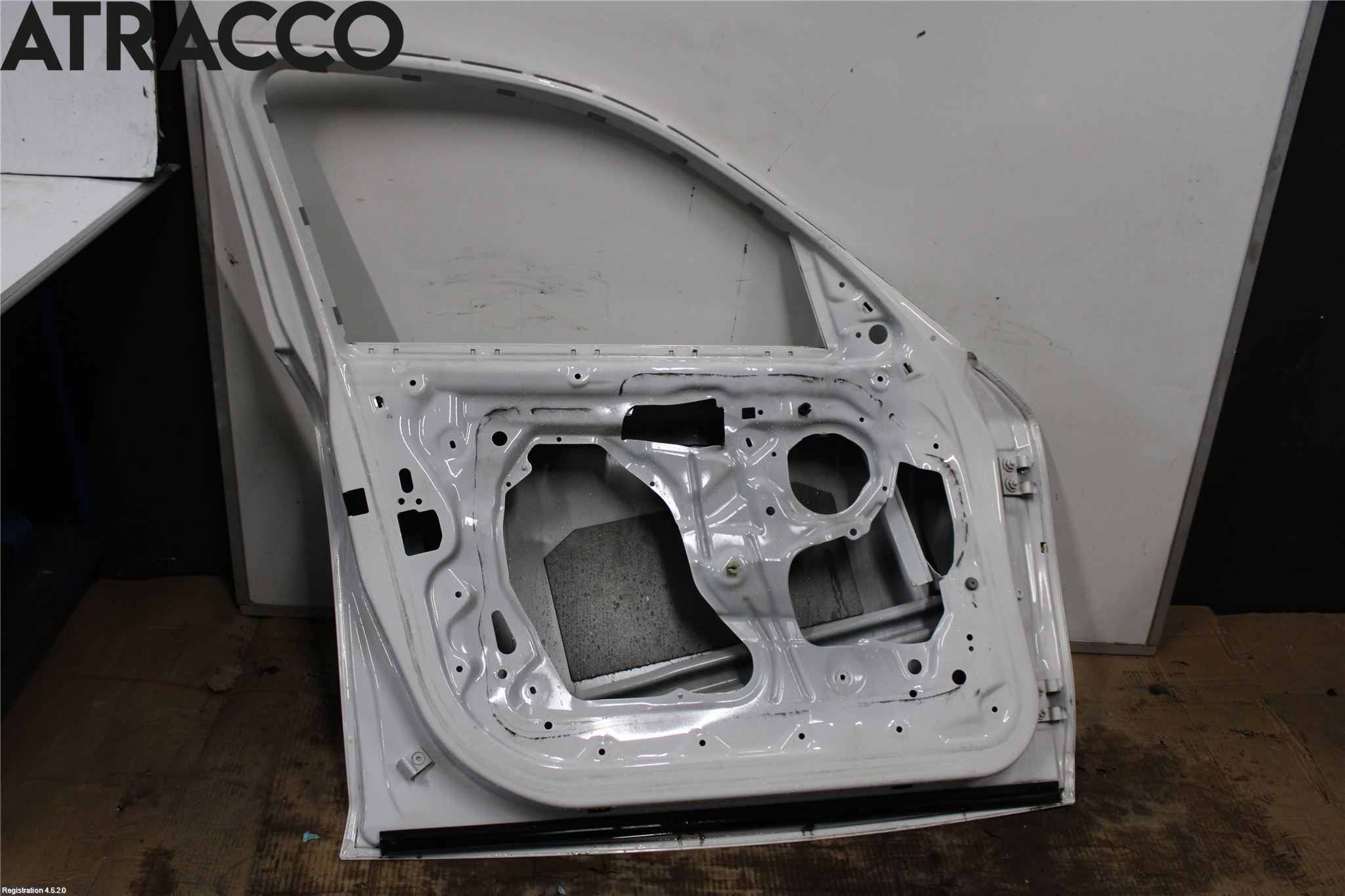 BMW 1 E87/81 5D/3D 03-11 Dörr Fram Vänster