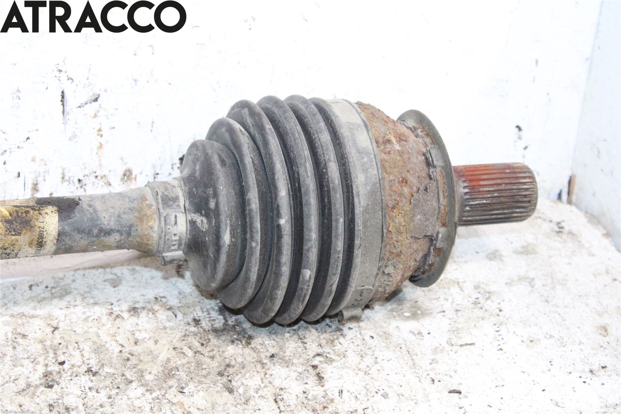 Mercedes-Benz MB GLA-KLASS (X156) 13-20 Drivaxel Fram Höger