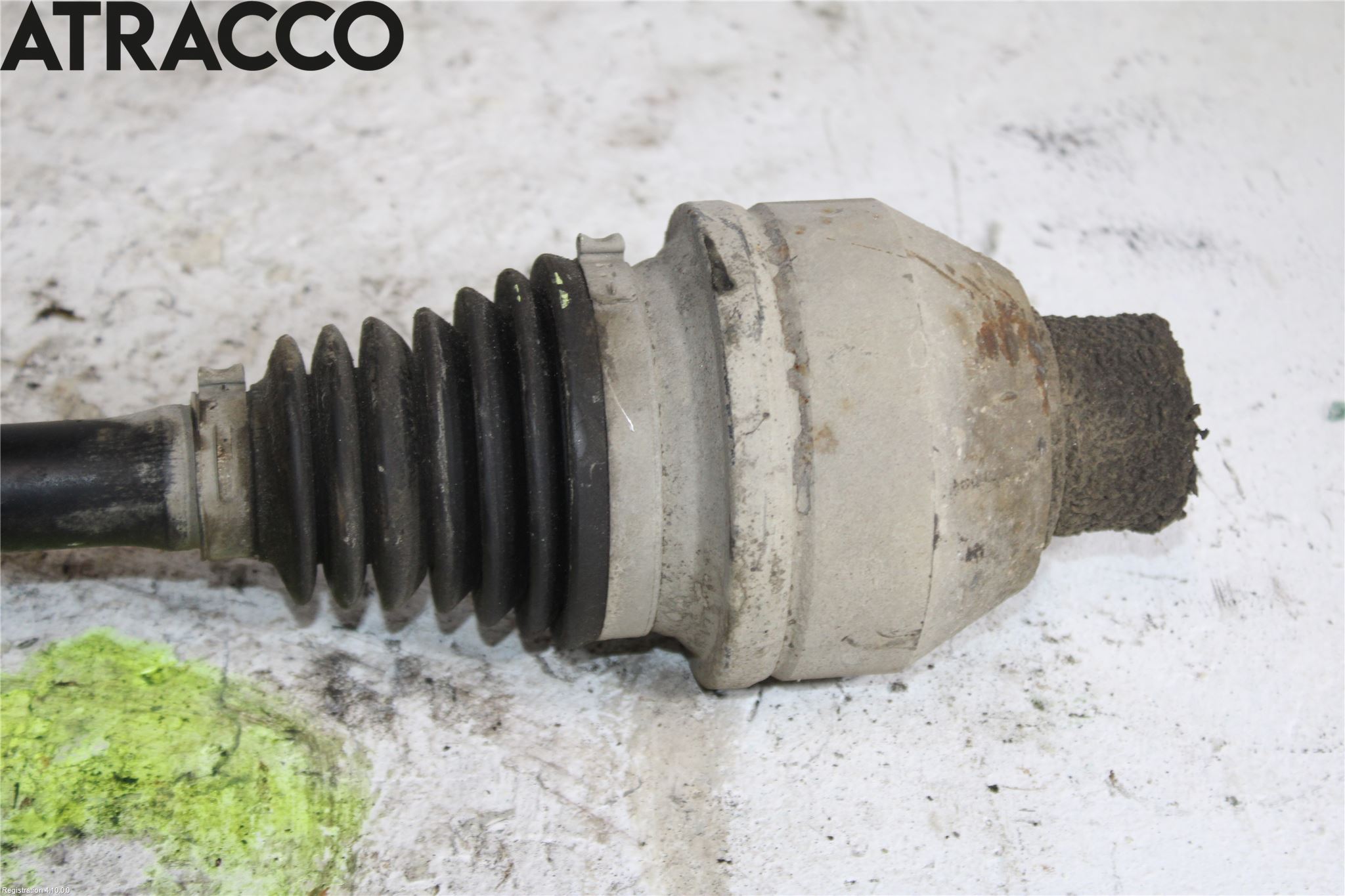 Volkswagen VW TRANSP/CARAVELLE (T5) 04-15 Drivaxel Bak Höger