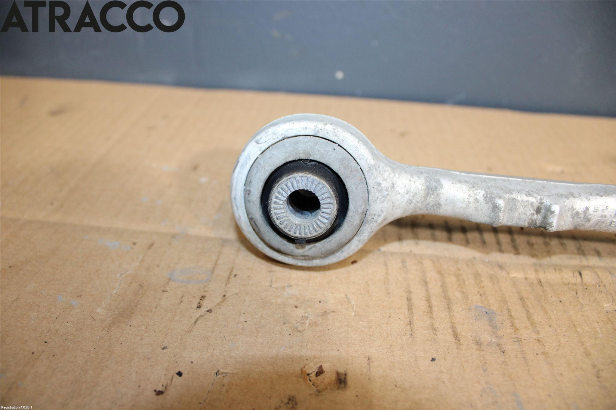 BMW 3 F30/F31/F80 12-19 Bärarm Fram Undre Hö