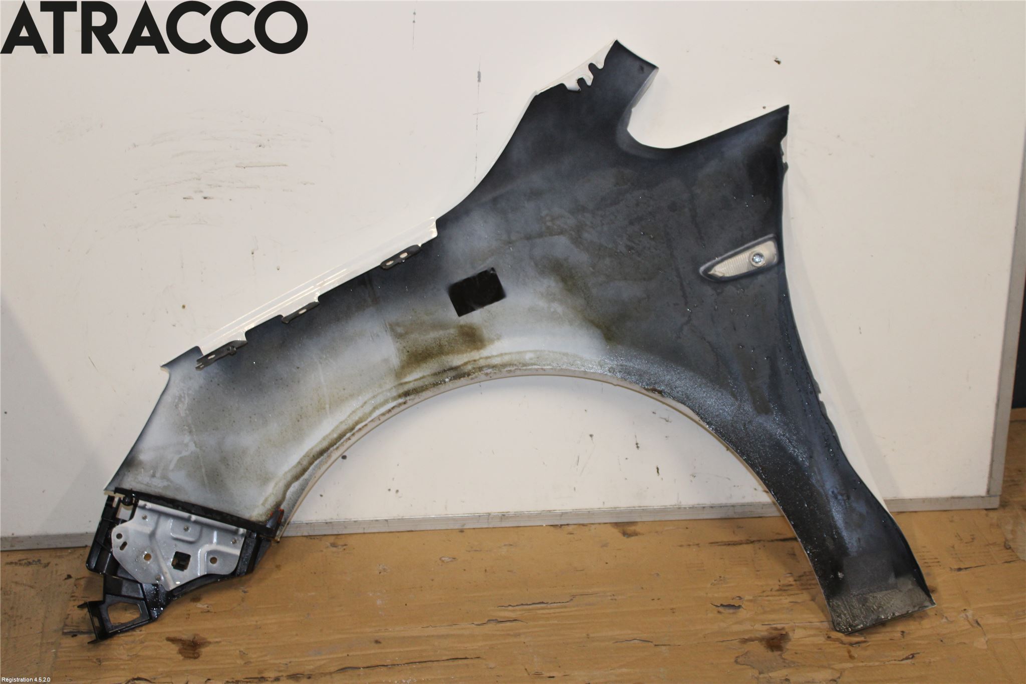 Opel ASTRA J 10-15 Skärm Fram Höger