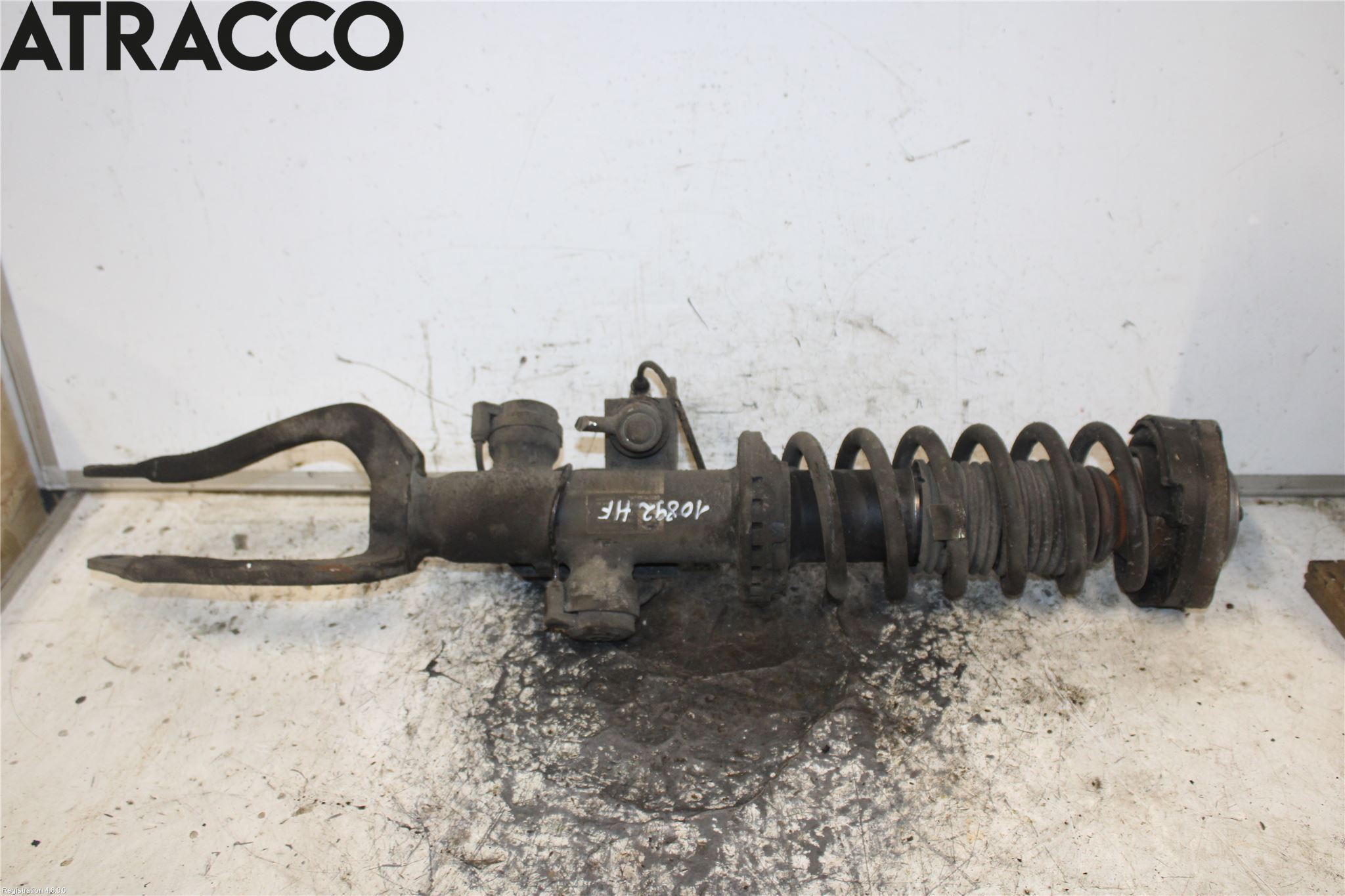 BMW 5 F10/F11/F18 09-17 Fjäderben Fram Höger