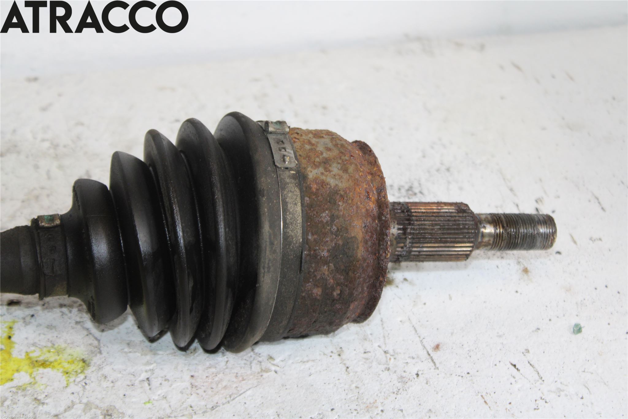 Volkswagen VW TRANSP/CARAVELLE (T5) 04-15 Drivaxel Fram Vänster