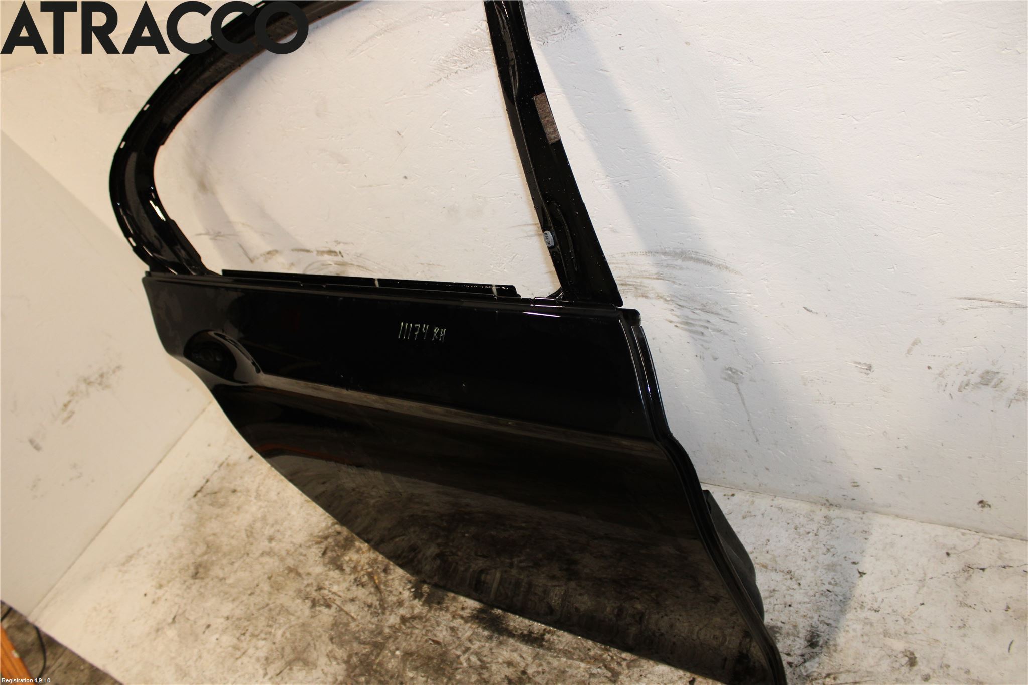 BMW 5 F10/F11/F18 09-17 Dörr Bak Höger
