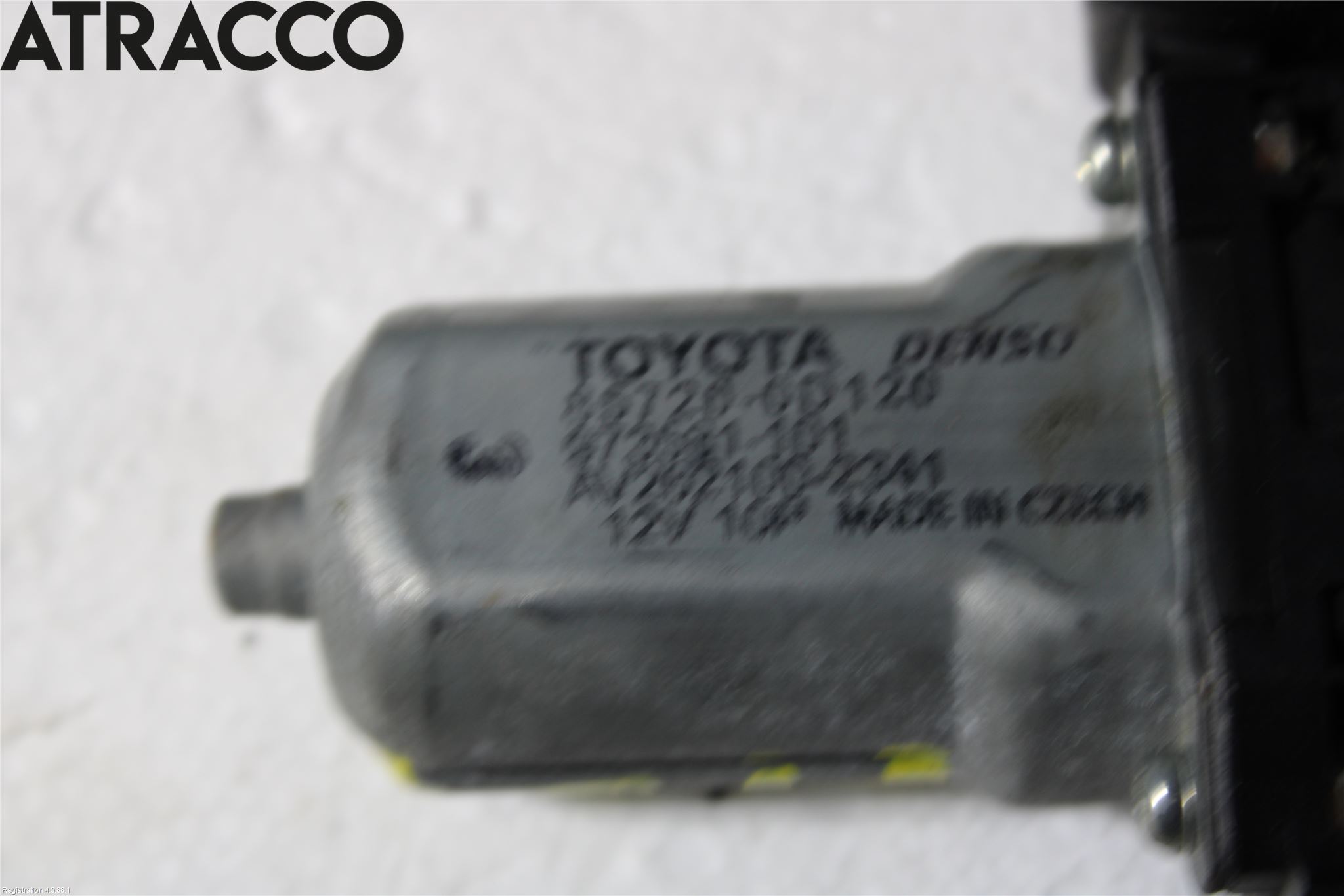 Toyota YARIS XP130 12-14 Fönsterhissmotor