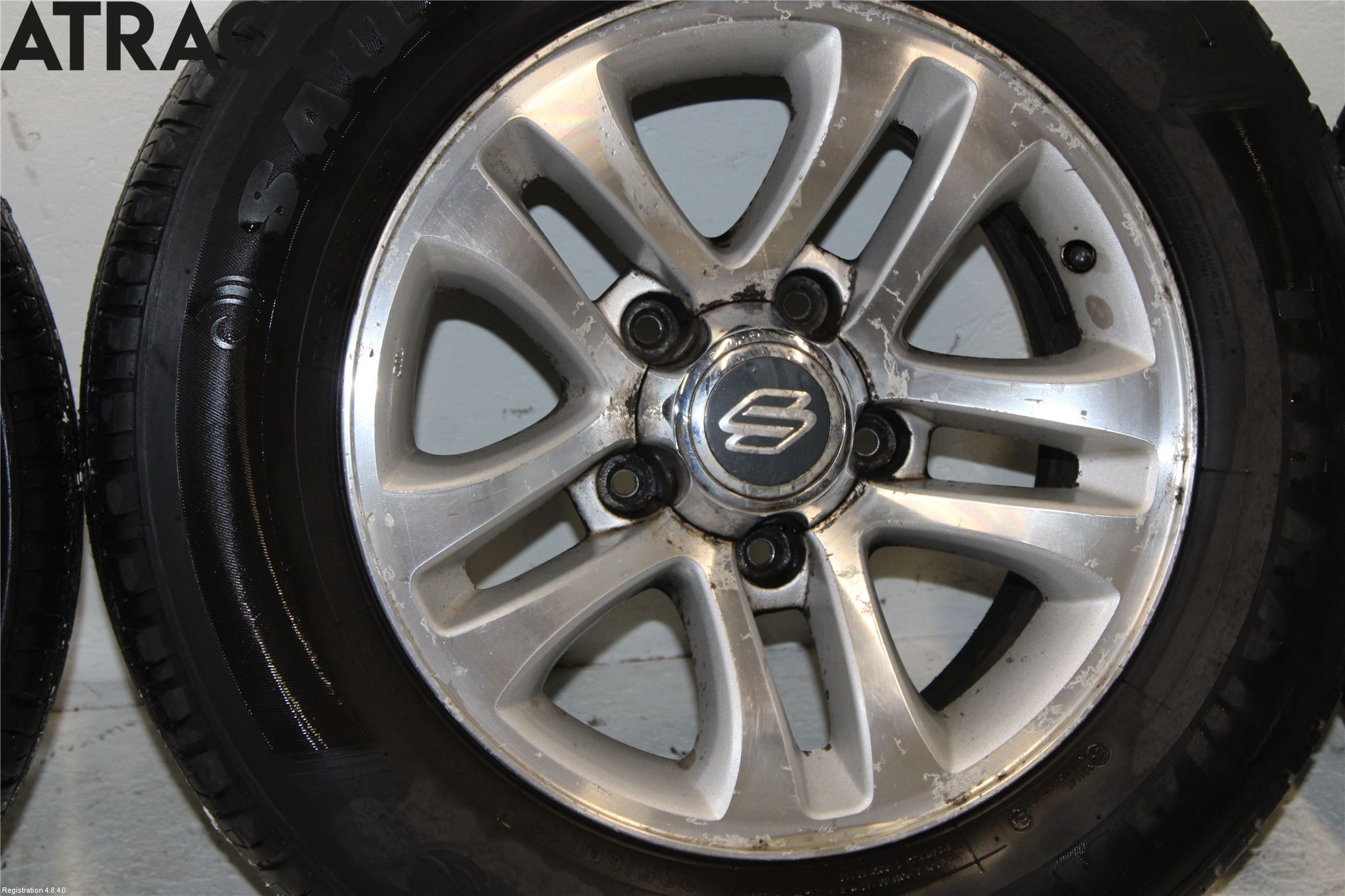 Suzuki GRAND VITARA I 98-05 Vinterdäck Alumfälg 4St
